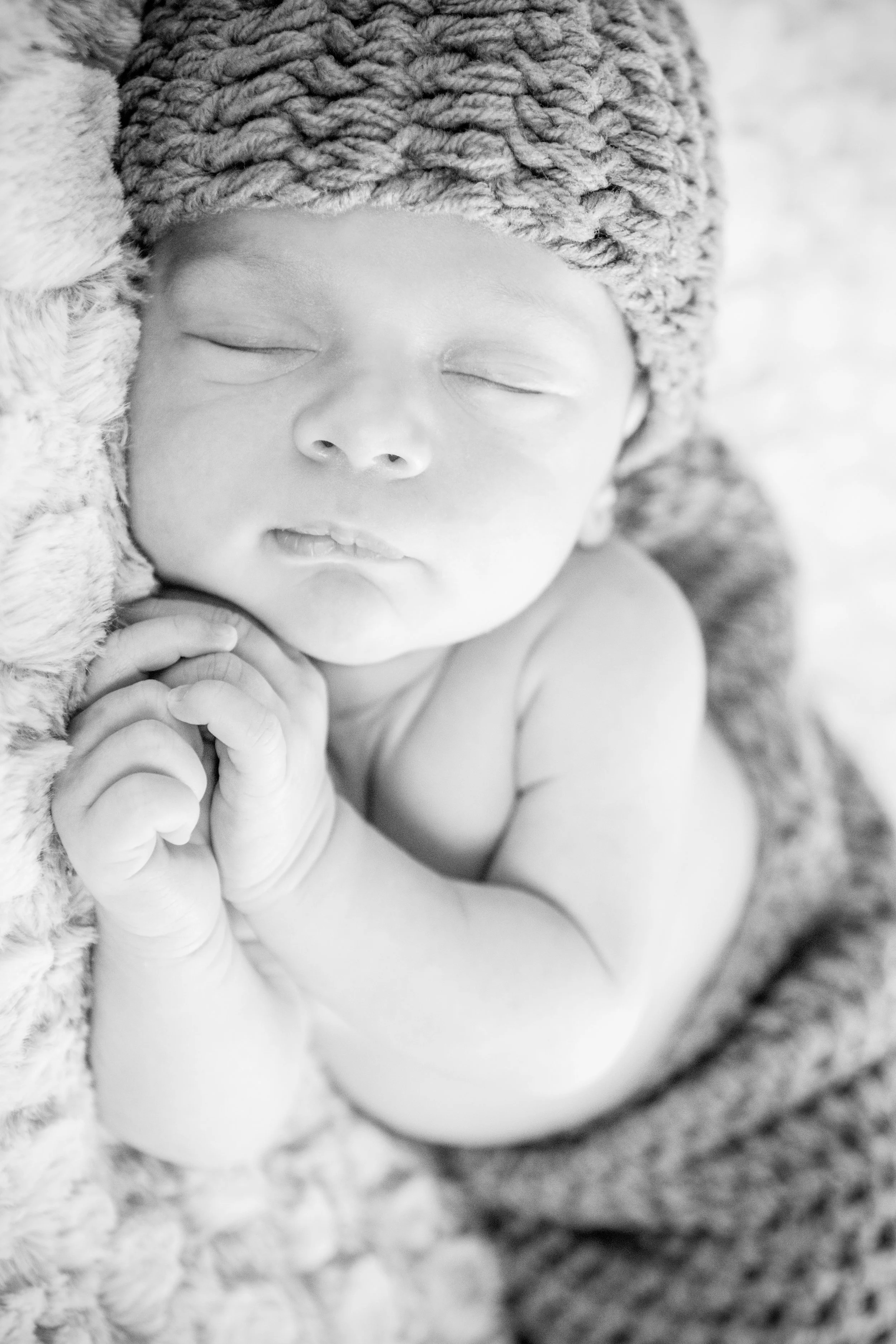 SaraKardooniPortrait-Newborn-3.jpg