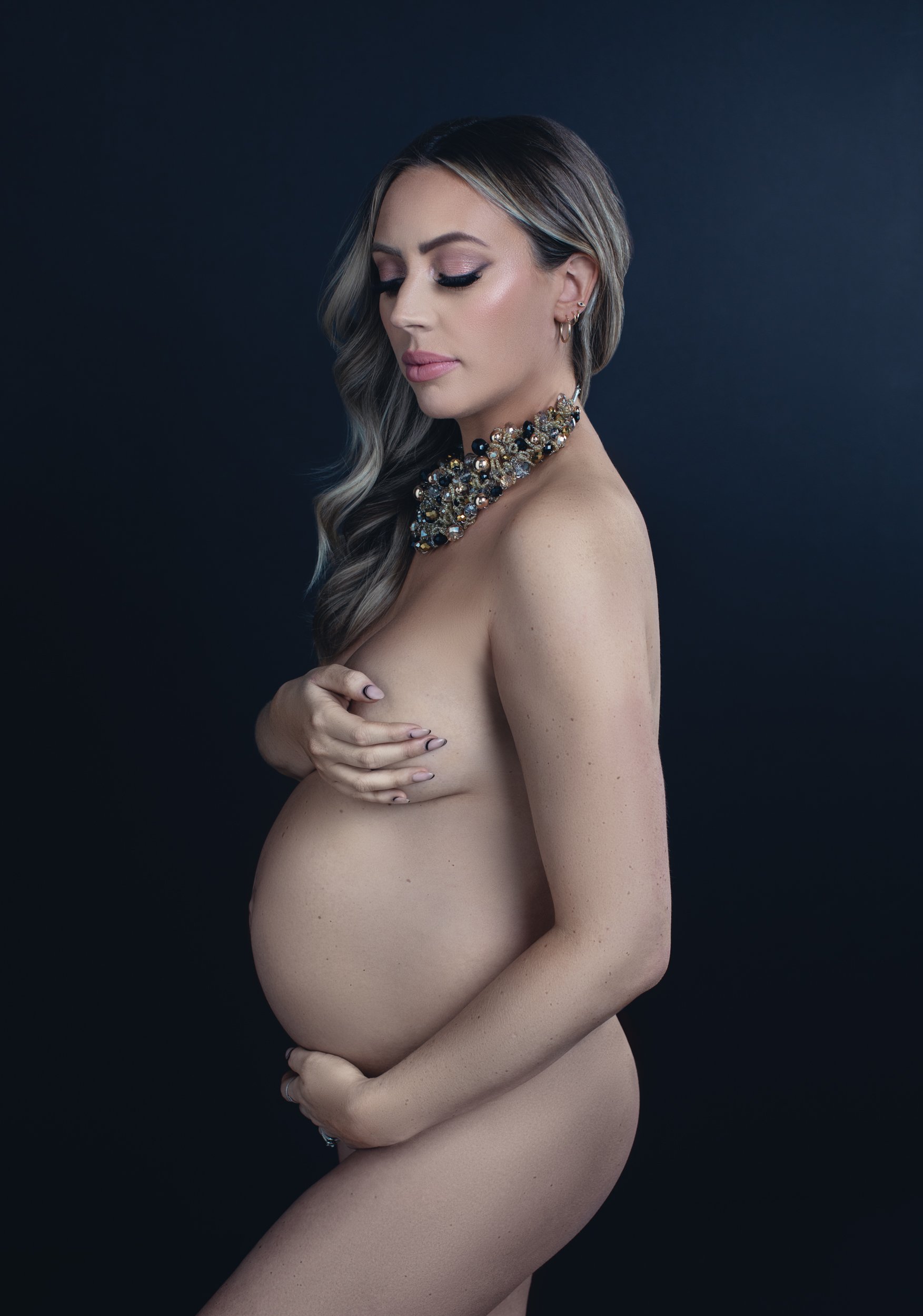 Sara-Kardooni-Portraits-Cobie-Wells-Maternity-03.jpg