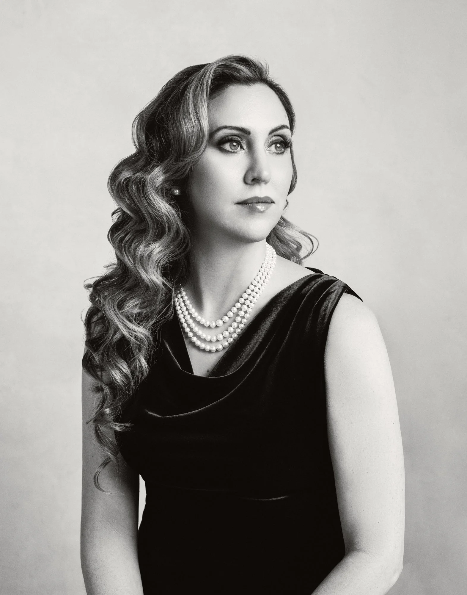 Sara Kardooni Portraits- Emily-40 plus and fabulous-1.jpg
