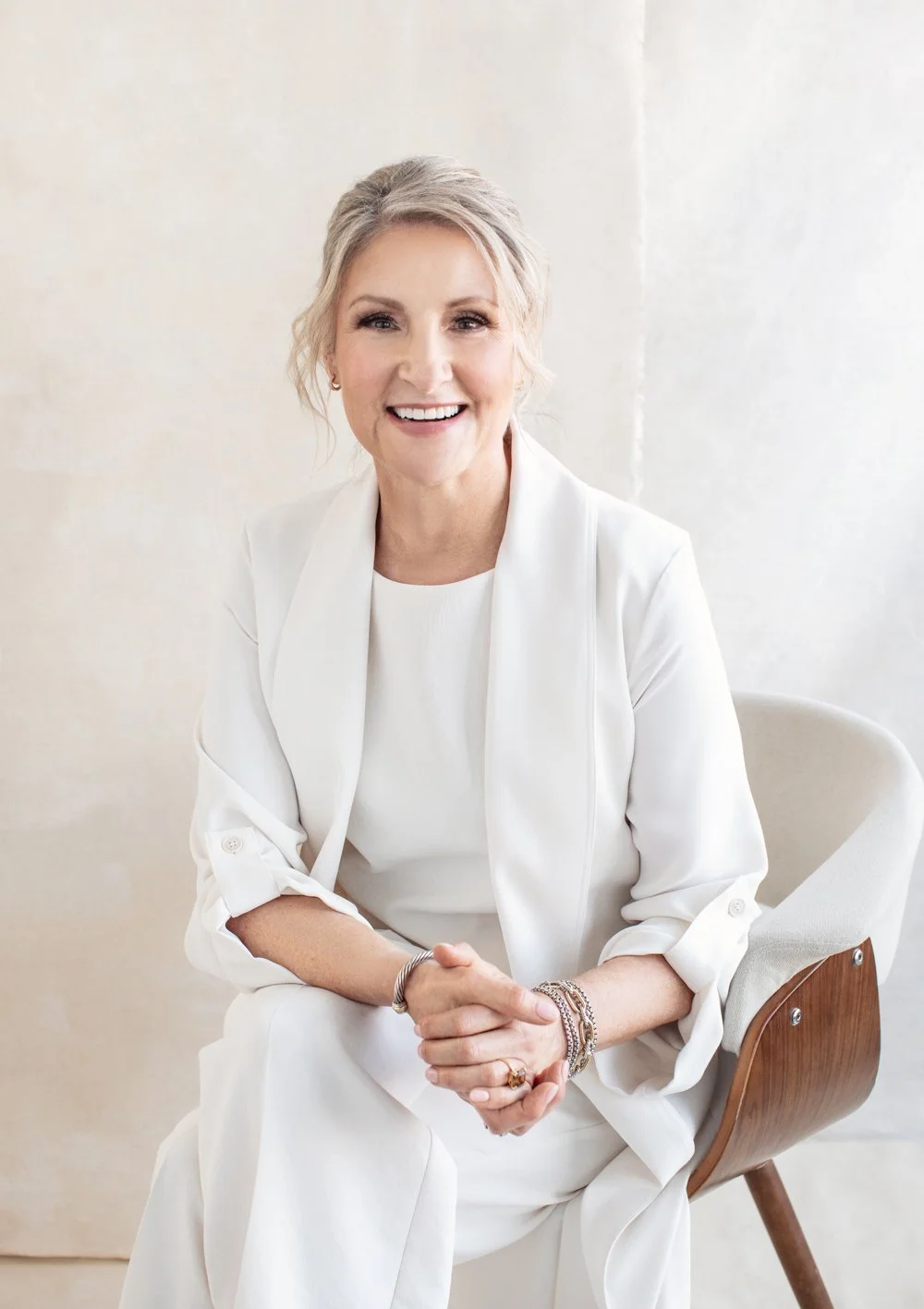 Sara Kardooni Portraits- Cindy Bain- Branding-5.jpg