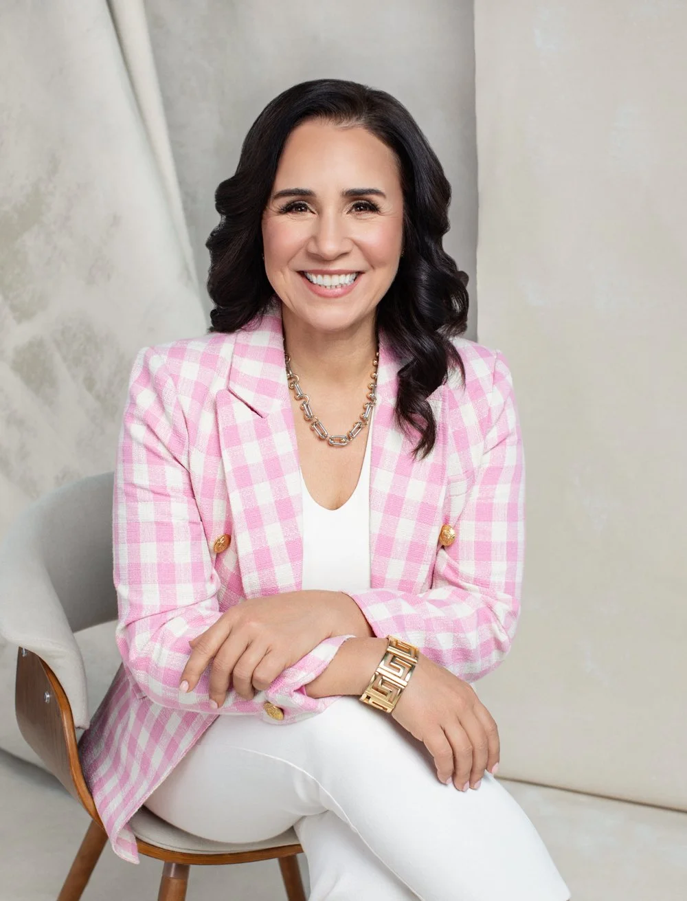 Sara Kardooni Portraits- Yvette Raposo- Headshot-1.jpg