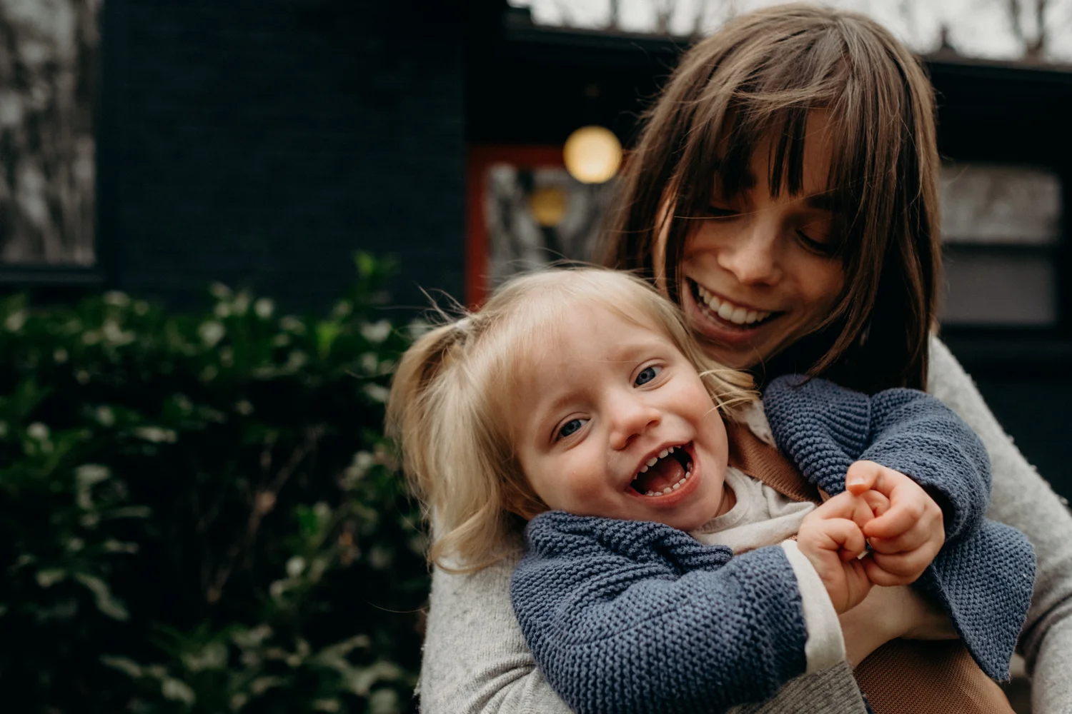 NontraditionalFamilyPhotographer_AliHapperPhoto_28.jpg
