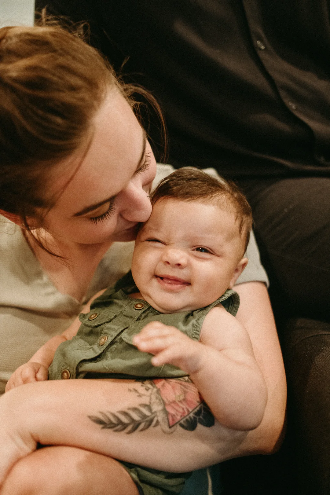 20190514_DocumentaryPhotographer_UrbanFamilySession_AliHapperPhoto_2.jpg