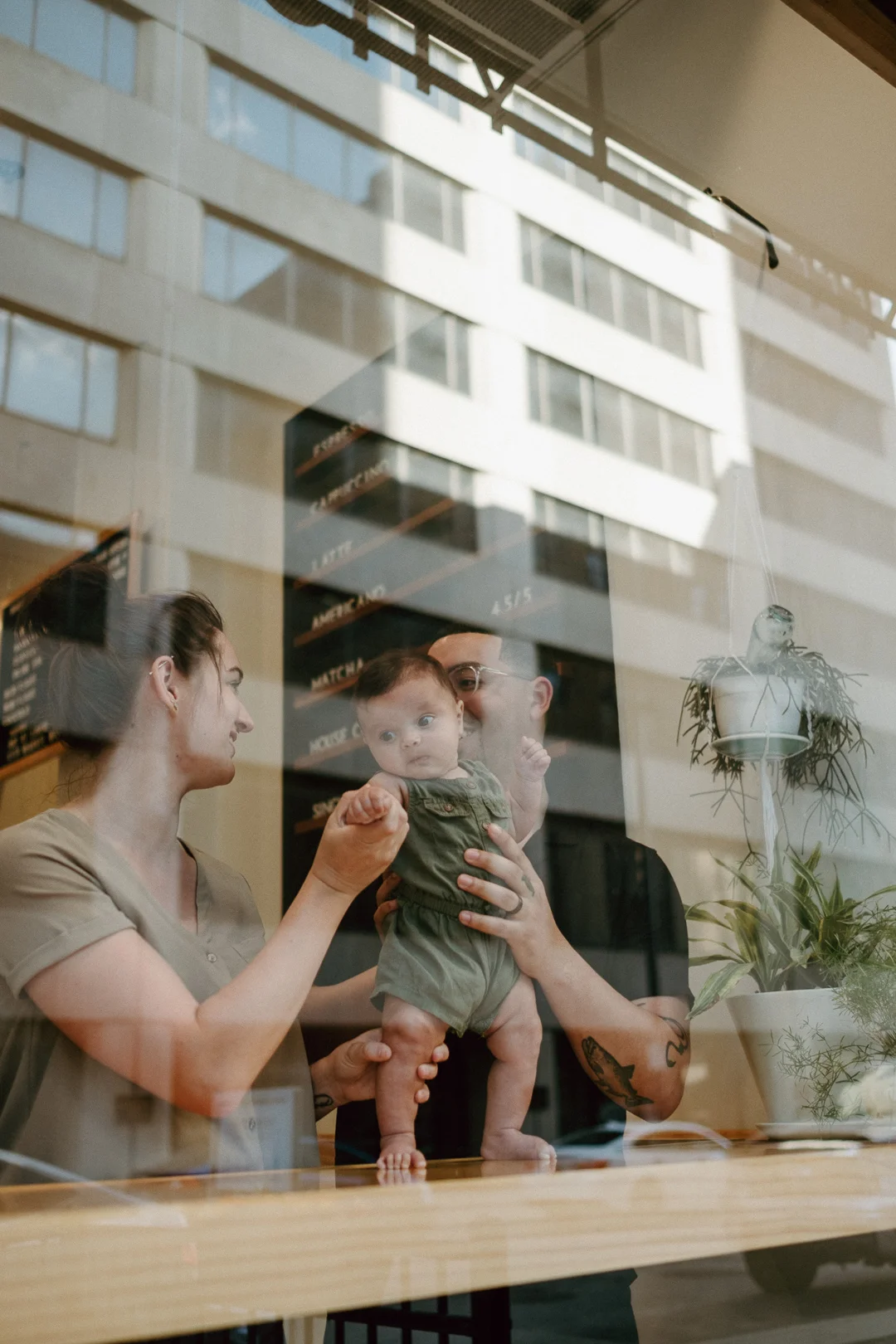 20190514_DocumentaryPhotographer_UrbanFamilySession_AliHapperPhoto_8.jpg