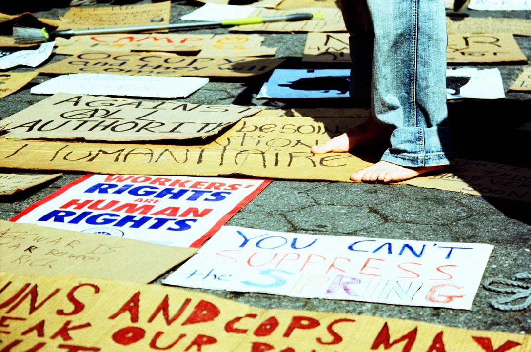 | pancartes / placards |