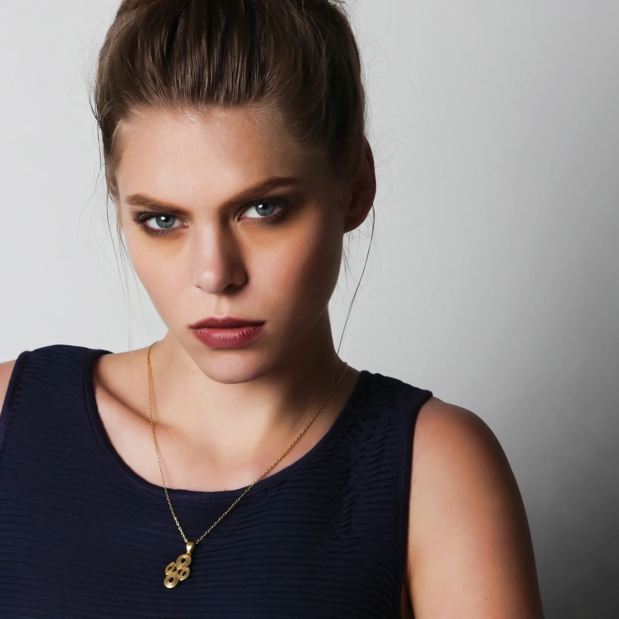 Teardrop_Necklace2.jpg