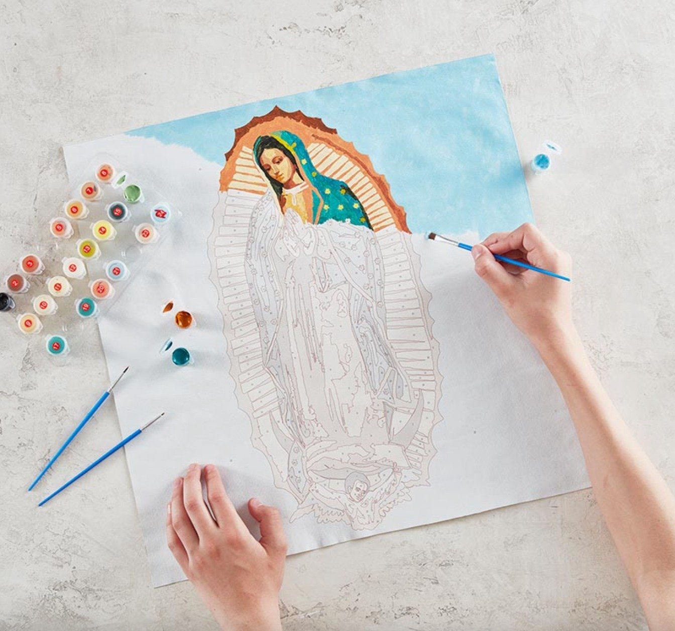 Fascinating facts about Our Lady of Guadalupe:

1) Many aren't aware that the original Guadalupe is from Extremadura, Spain.
2) Prior to Guadalupe's alleged appearance in 1531, an Aztec goddess had been worshipped at the same site.
3) The color in Ma