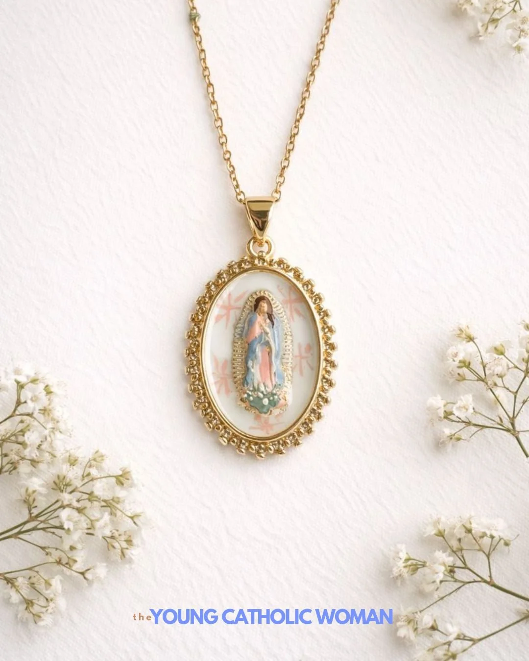 GORGEOUS hand painted necklaces just hit the shop from @harleighleonardsdesigns 😍