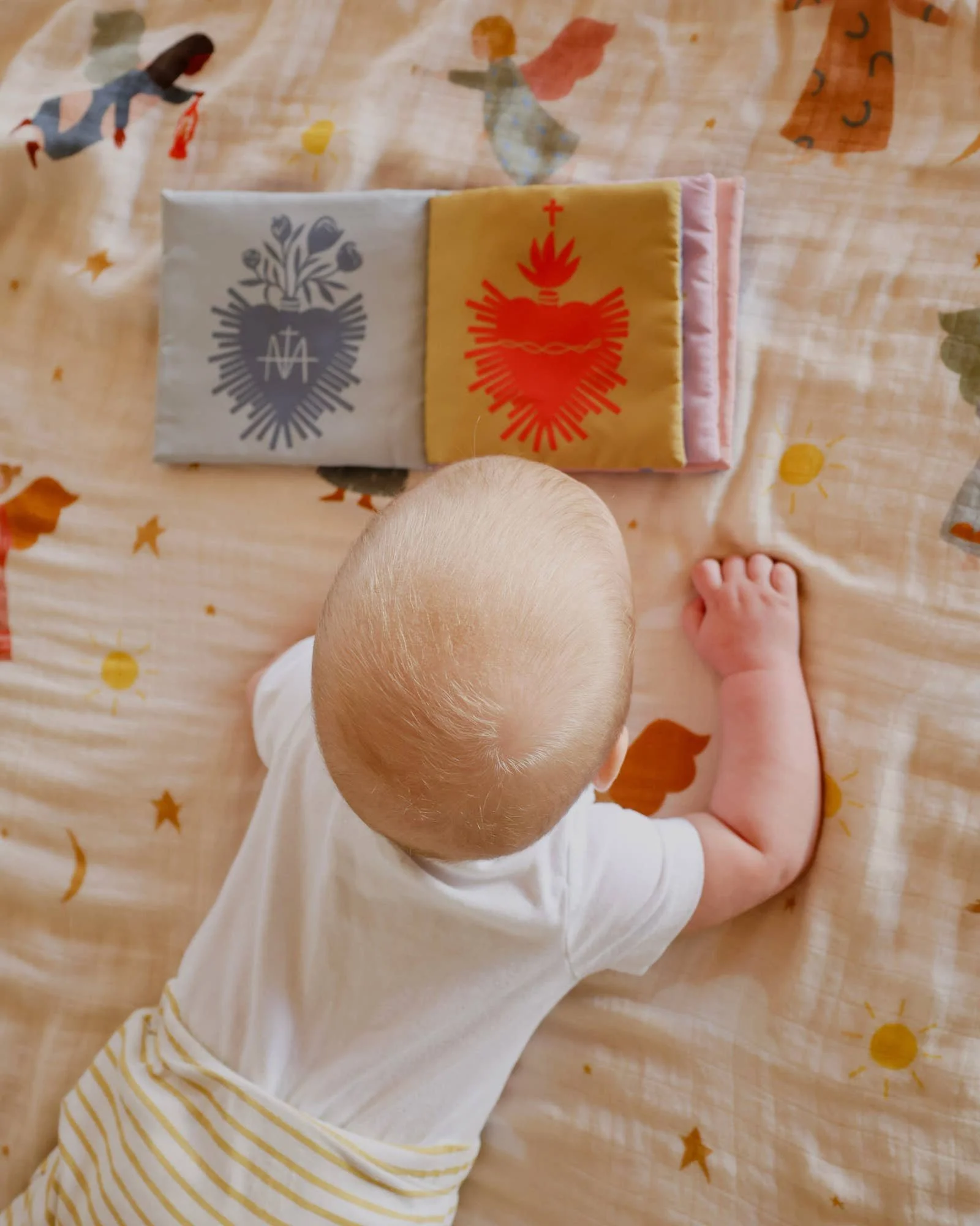 babys-first-devotional-crinkle-book-2.jpg