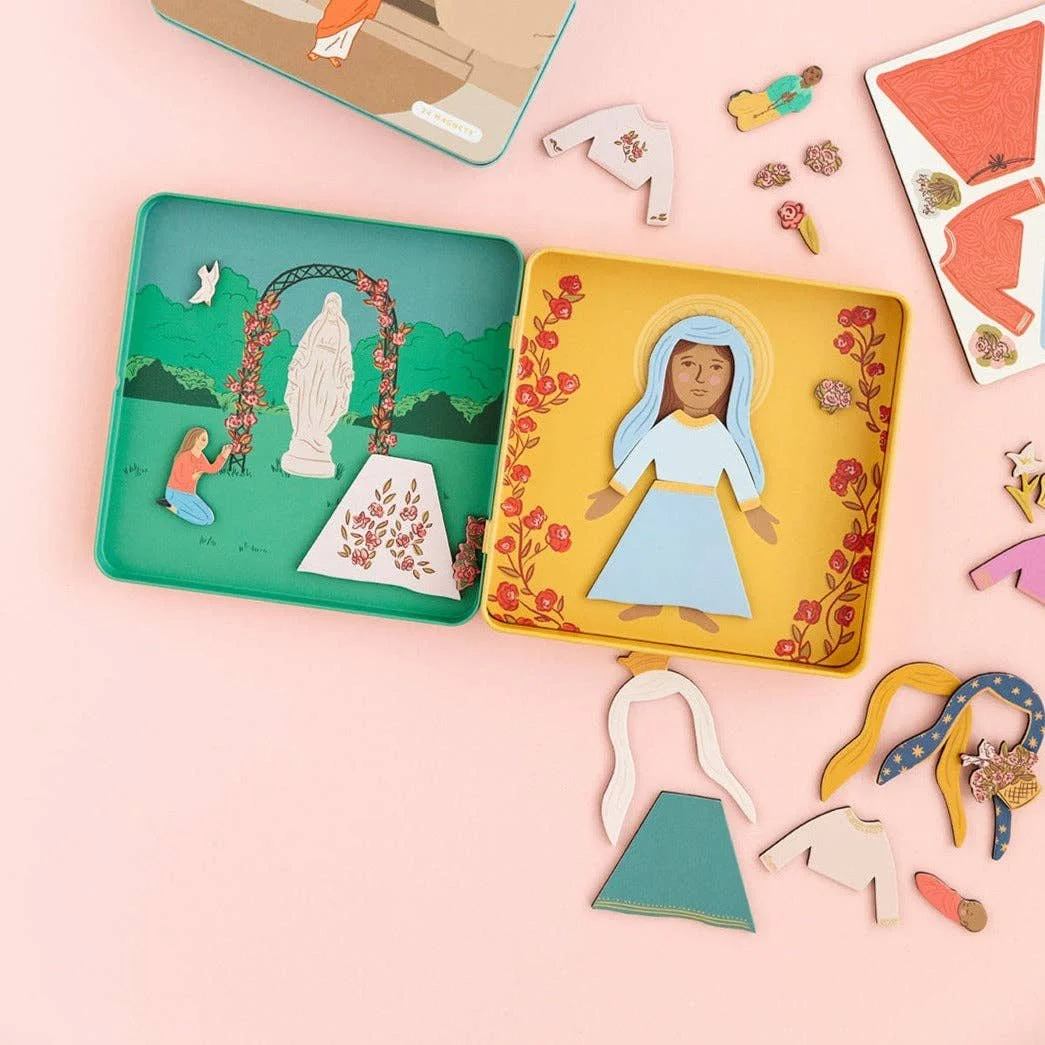 mary-dress-up-magnet-playset-13.jpg