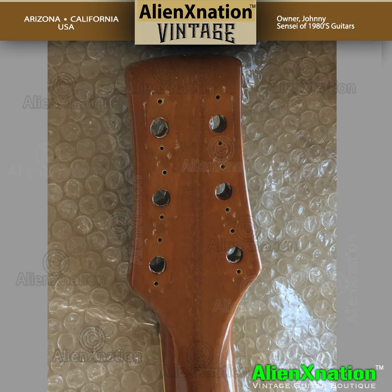 charvel-les-paul-008.jpg
