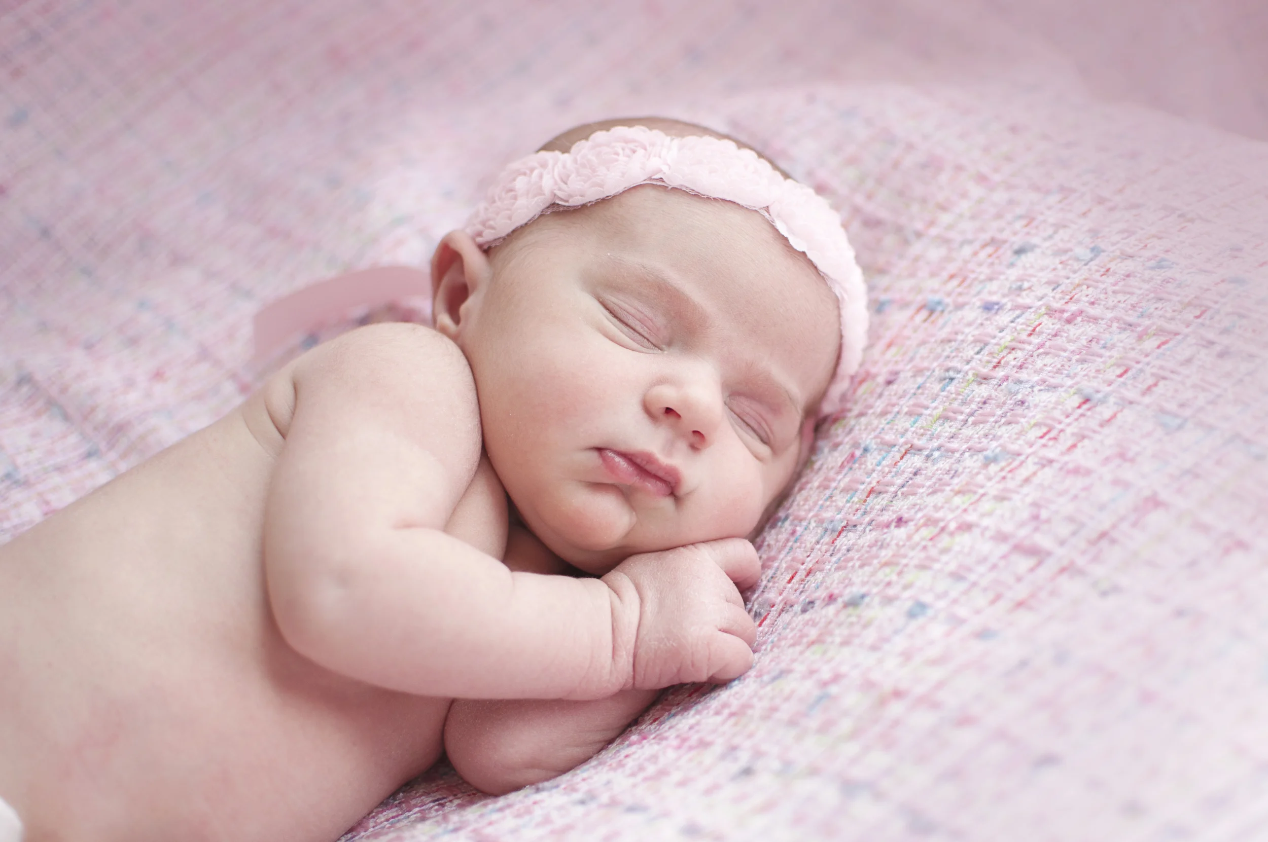 Crudwell-Newborn_038.jpg