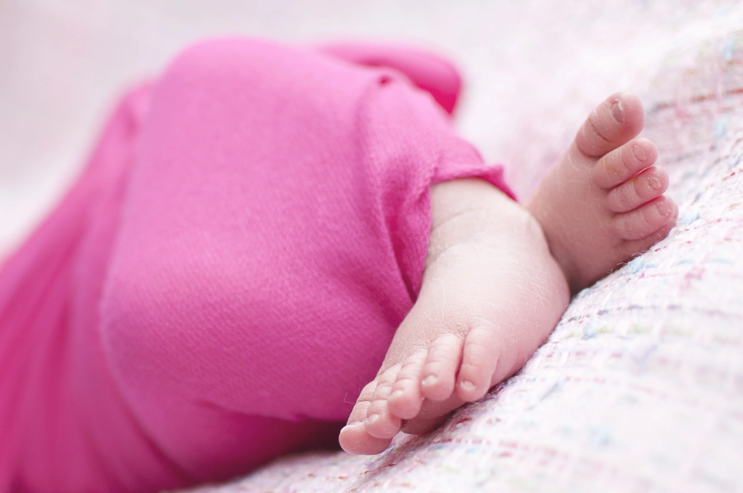 Crudwell-Newborn_057.jpg
