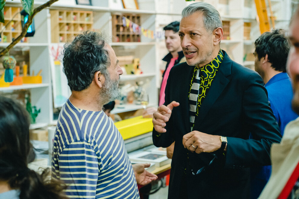  Peter Shire and Jeff Goldblum. Purple + Dover Street Market Dinner, Los Angeles. September 2019  Original story via  Purple Diary  