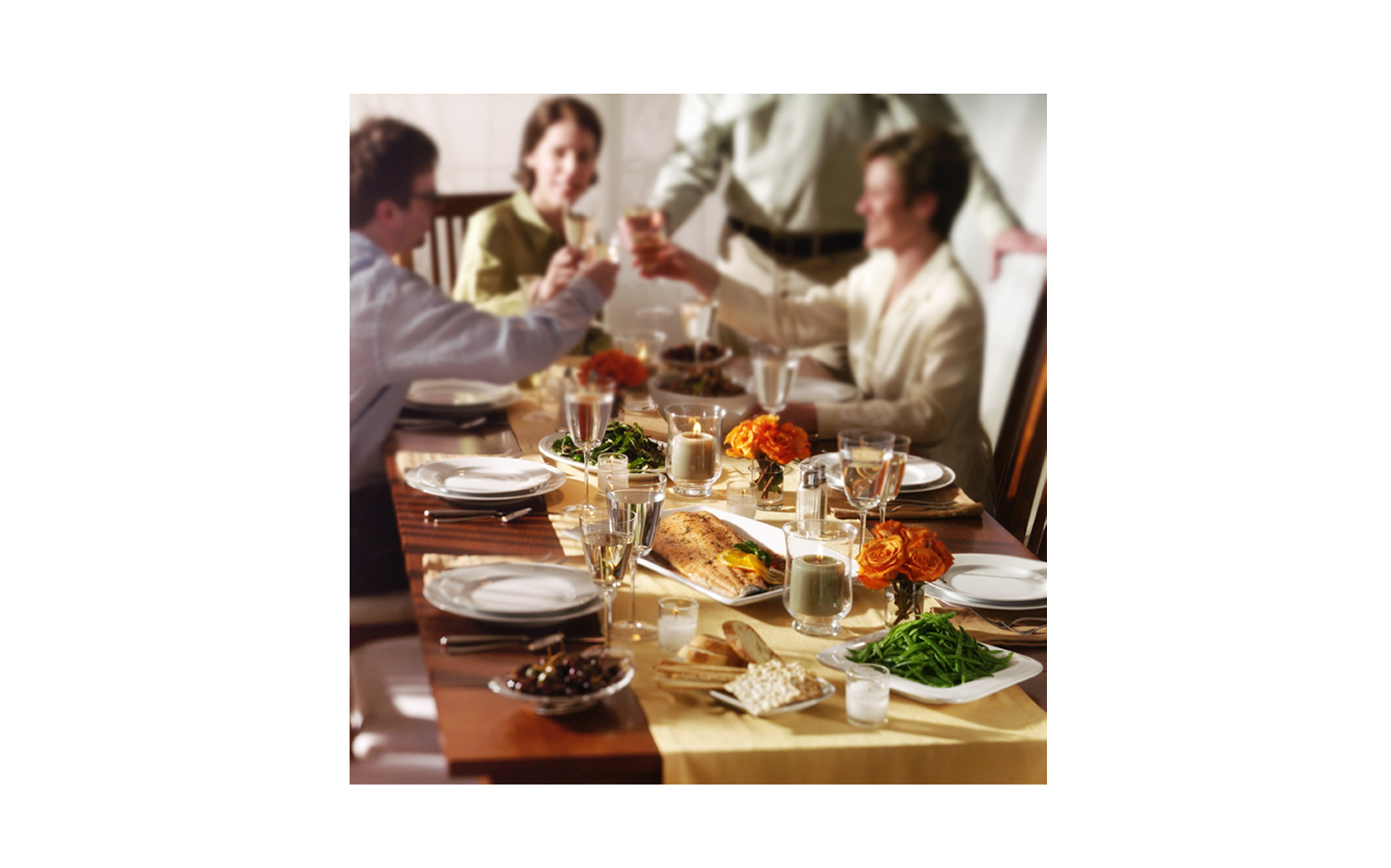 Table_with_People.jpg