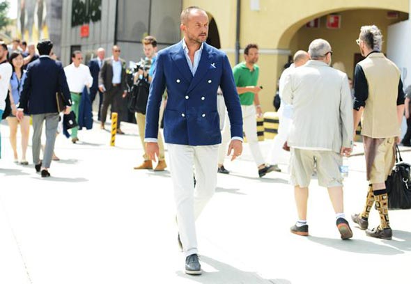 Pitti Double Breasted 3.jpg