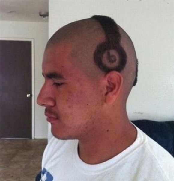 web-wtf-photo-hair-cut-shaped-like-beats-audio-headphones.jpg