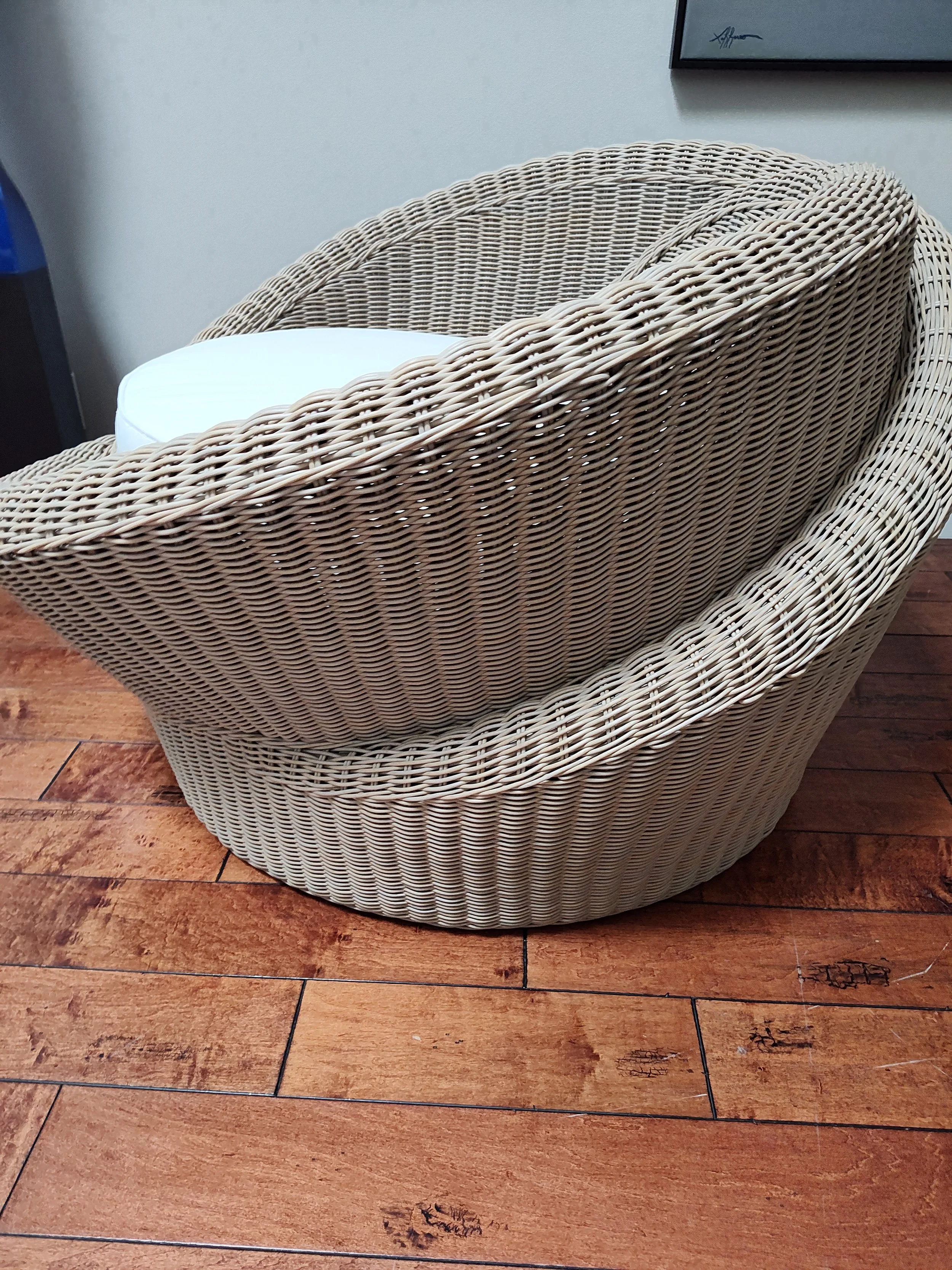 gambrell renard indoor and outdoor chair side view