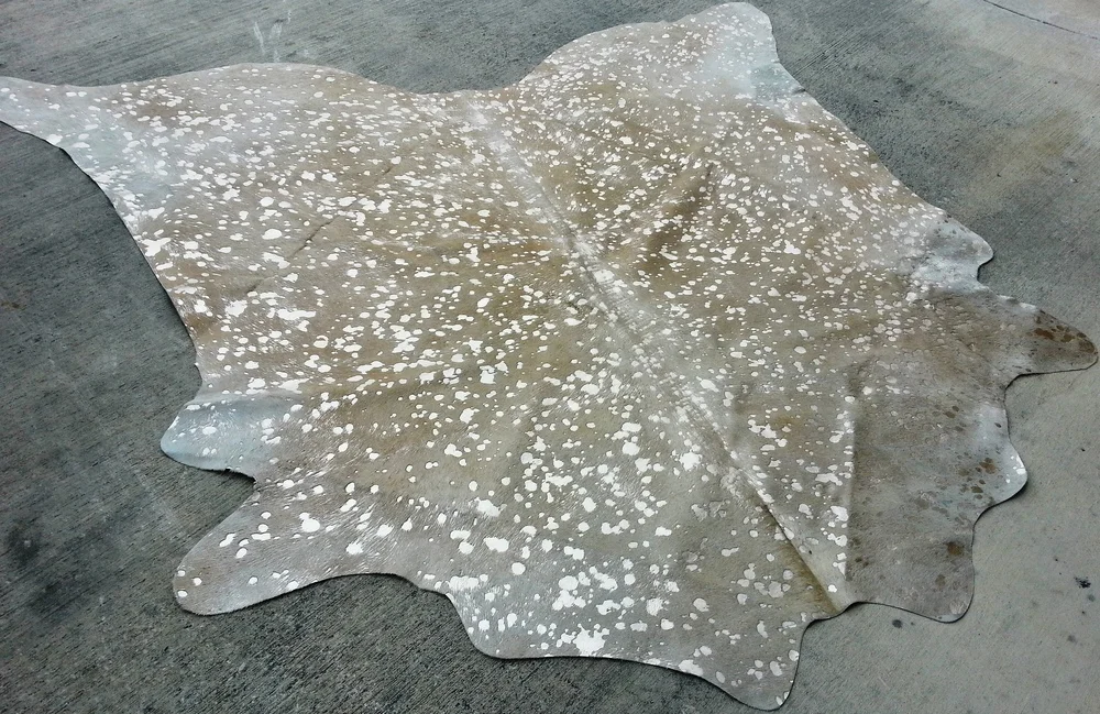 gambrell_renard_metallic_cowhide_rug.jpg