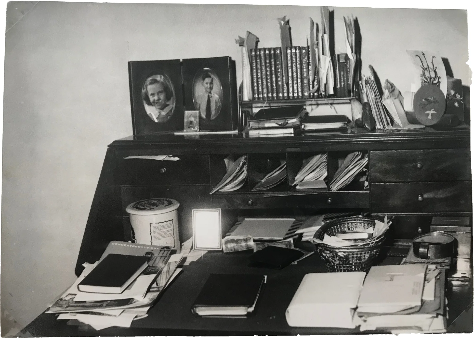 Bureau.jpg