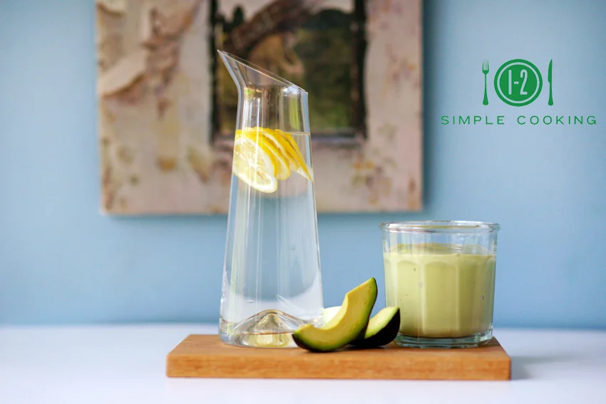avocado_smoothie_2.jpg
