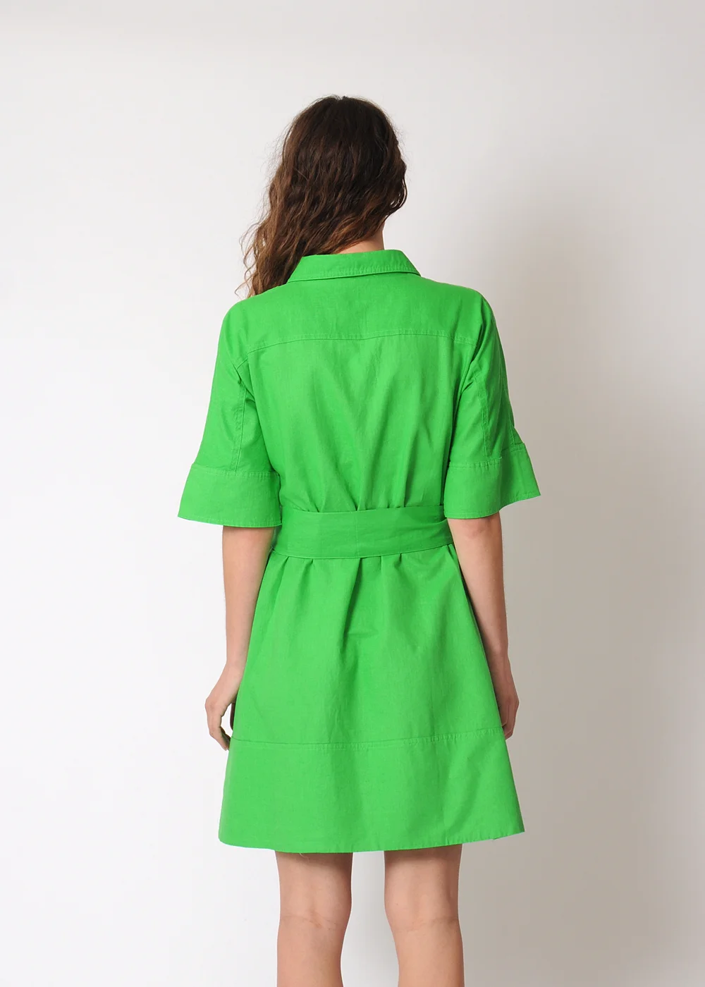 ra_miriam_back.jpg
