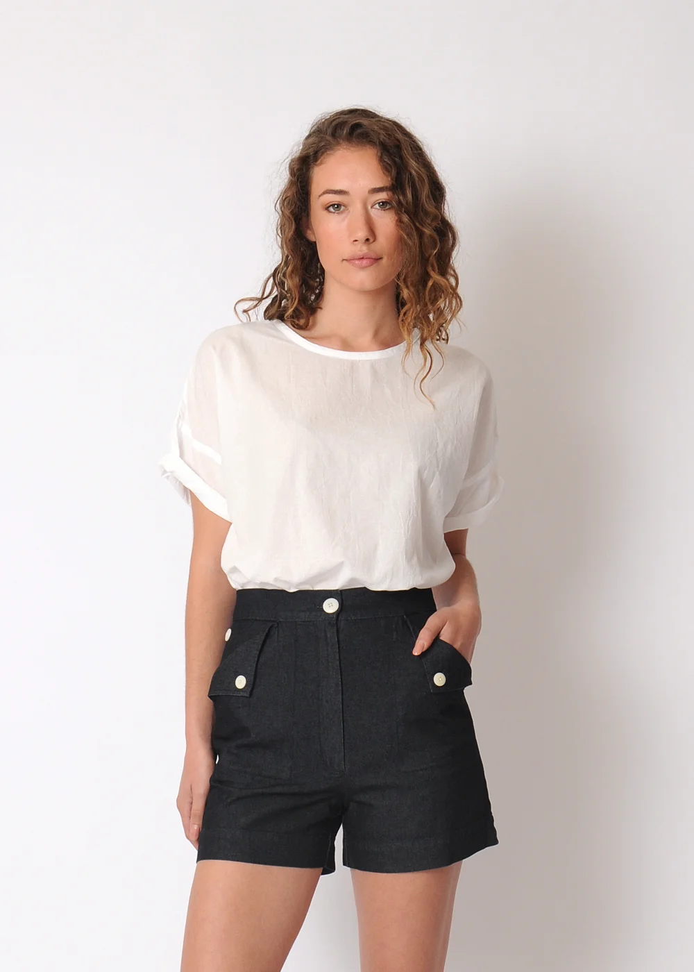 ilana_huxie_short_front2.jpg