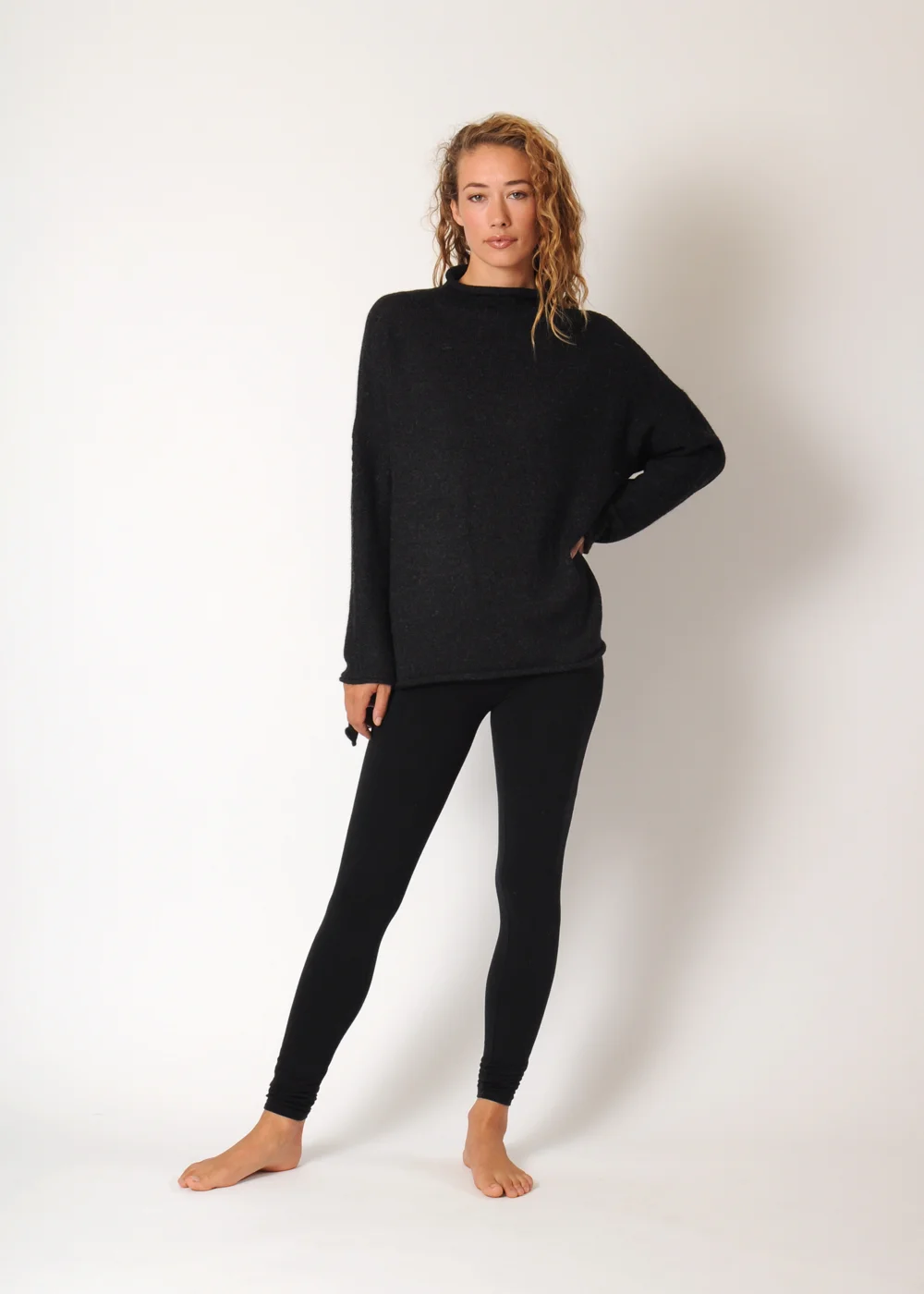 lm_roll_blk_front.jpg
