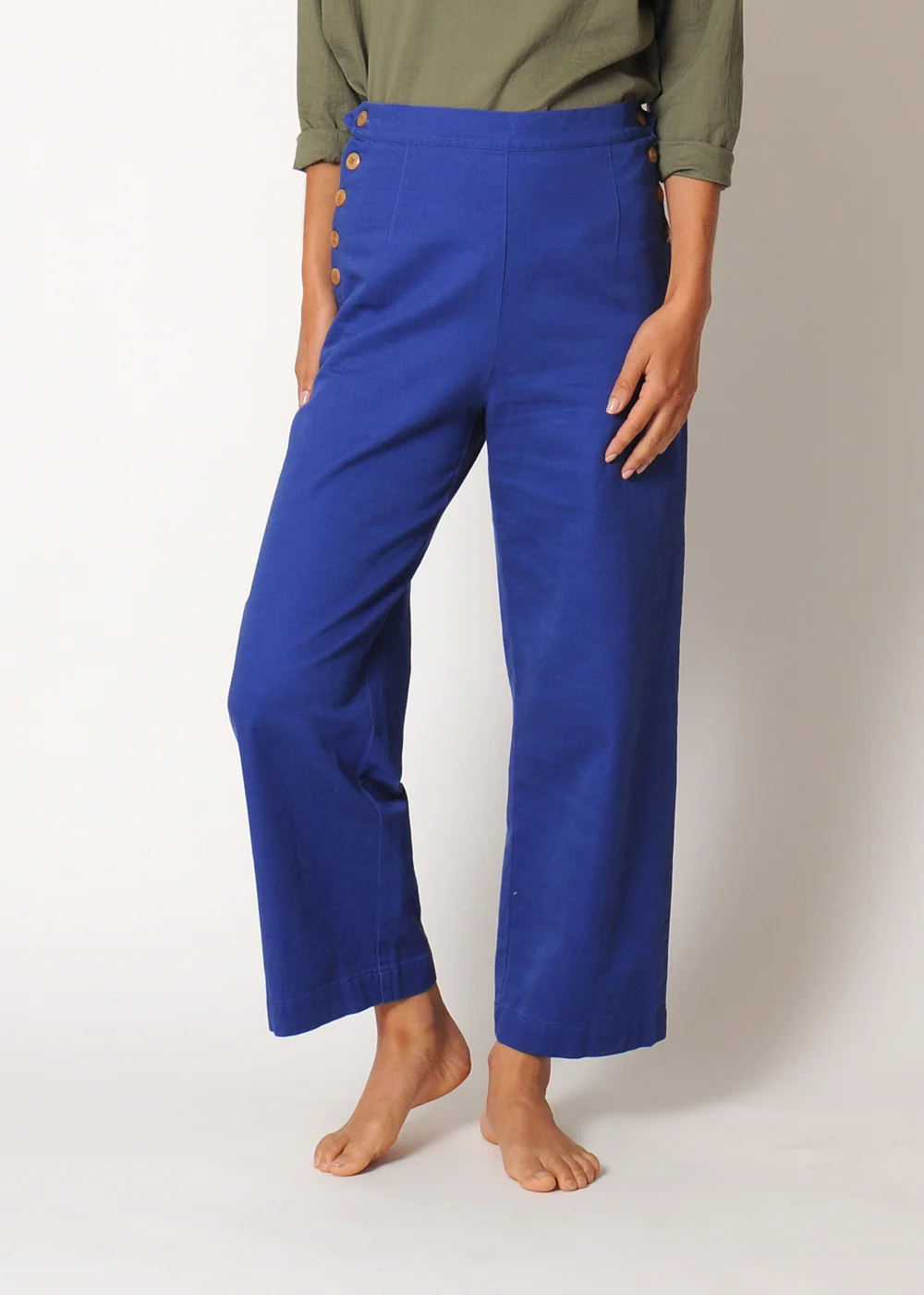 ilana_lindy_front.jpg