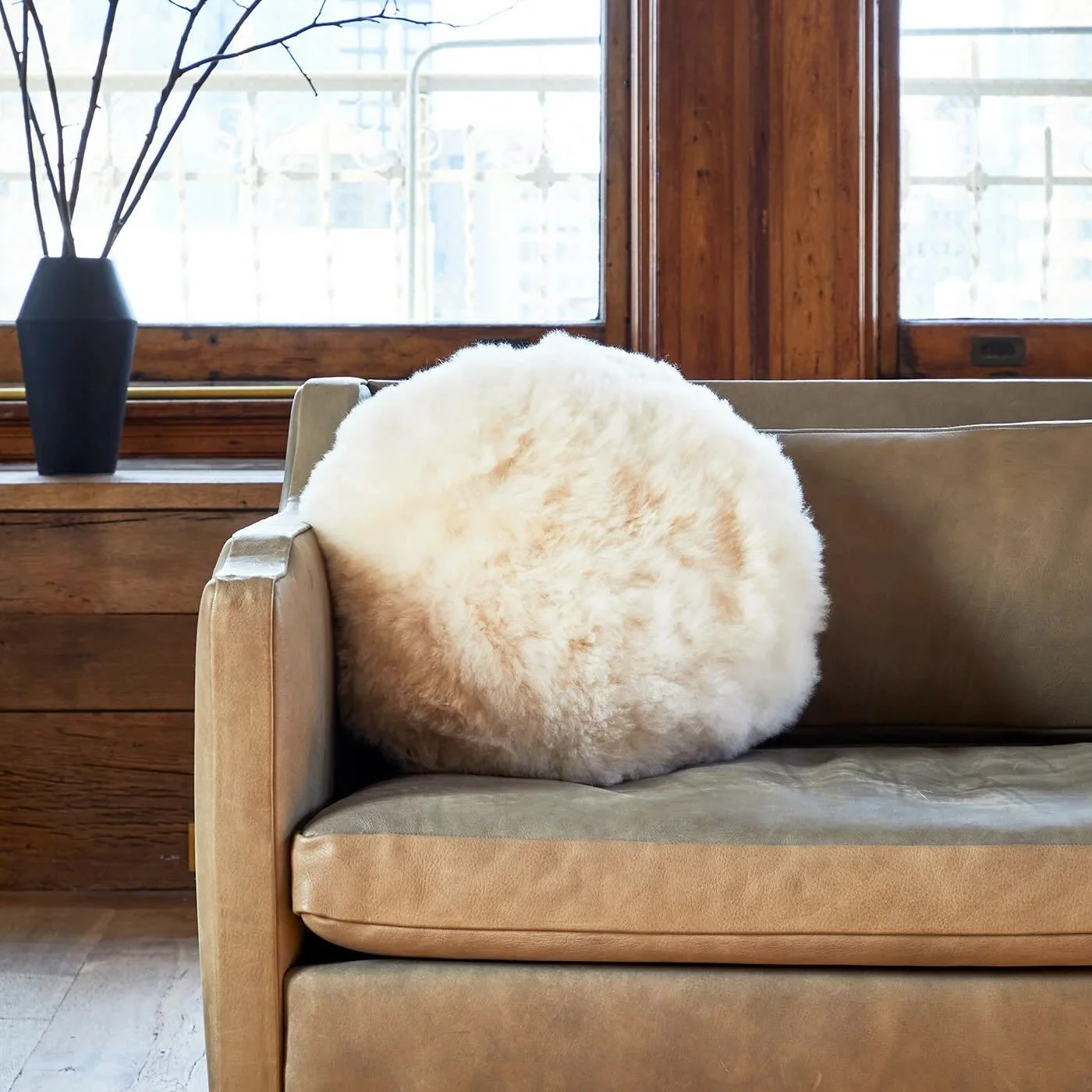 @intiearth cruelty free alpaca 🌕 pillow 😍