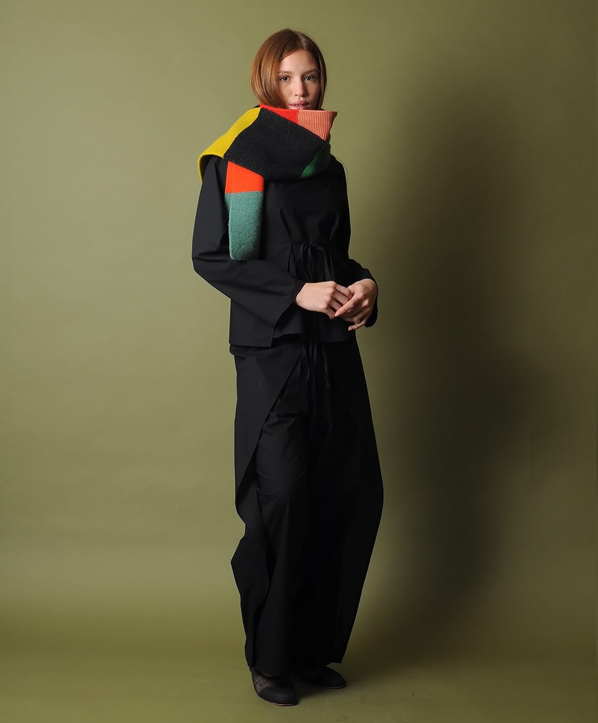 @jogordonknitwear scarf 🌈and @baserange Decti top and pant 🥰