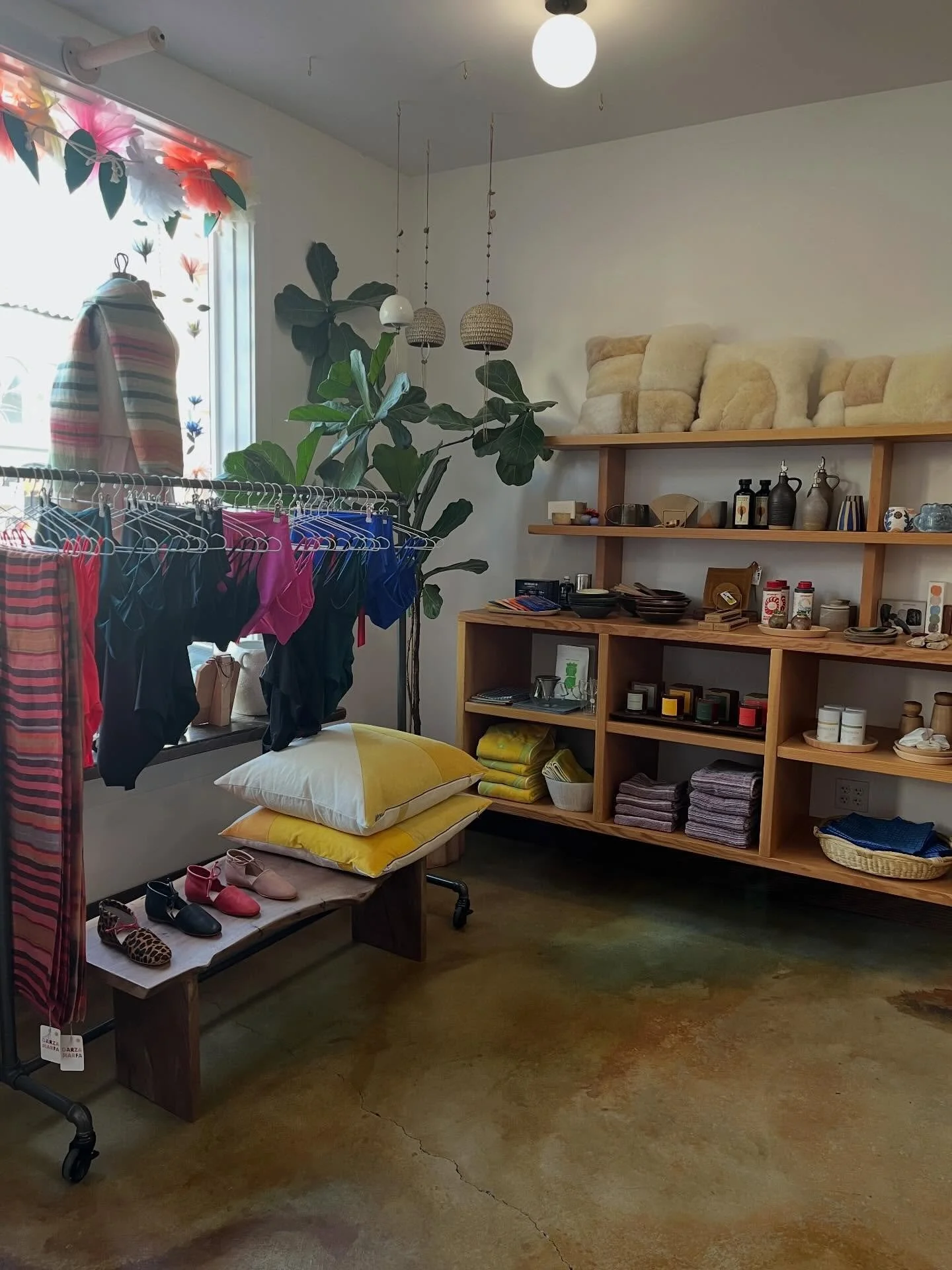 Moving merch around to make room for all the new arrivals! 
@leftonfriday SWIMSUIT rack! 🌊👙☀️