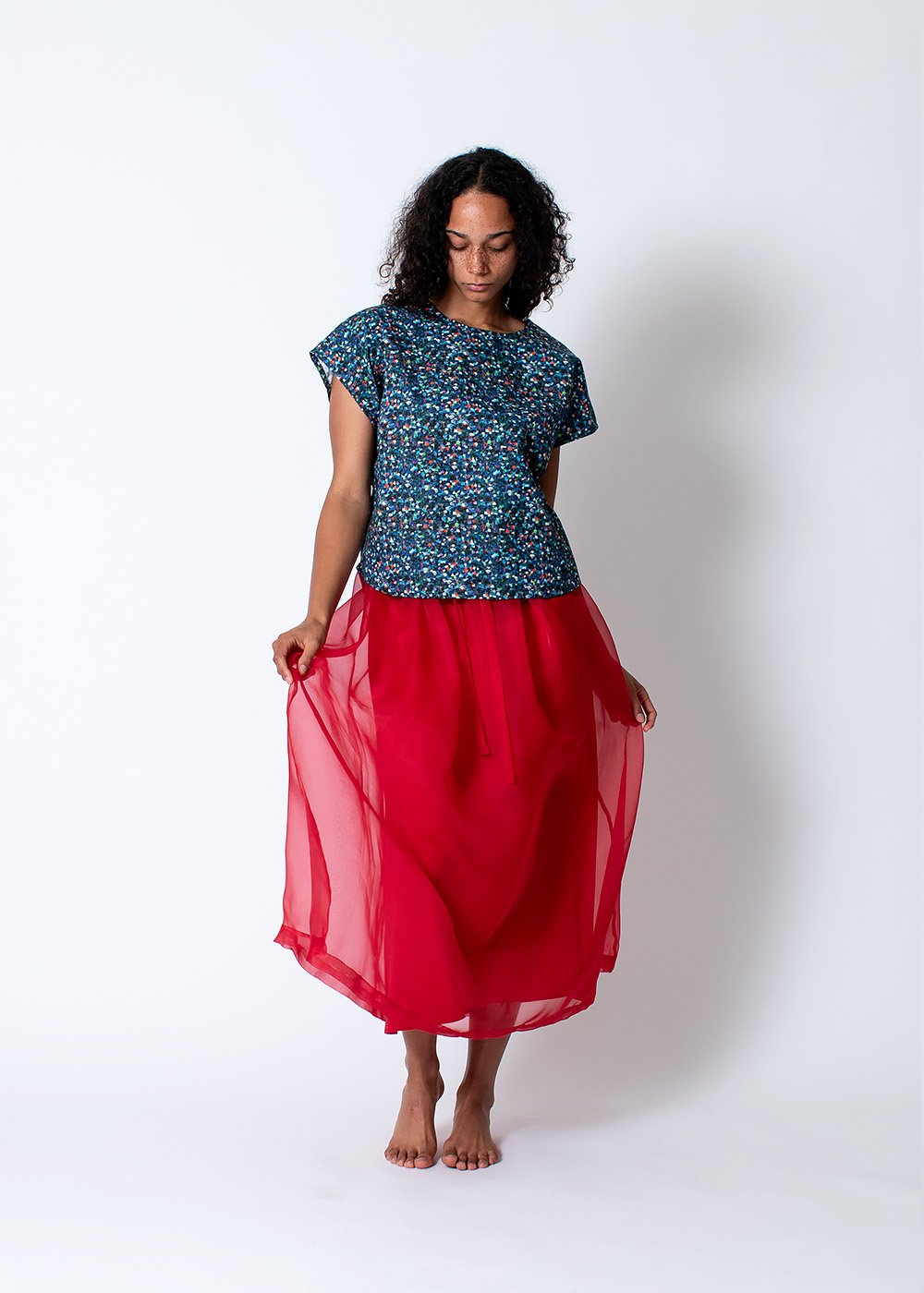 conifer_organza_skirt_red_print_top.jpg