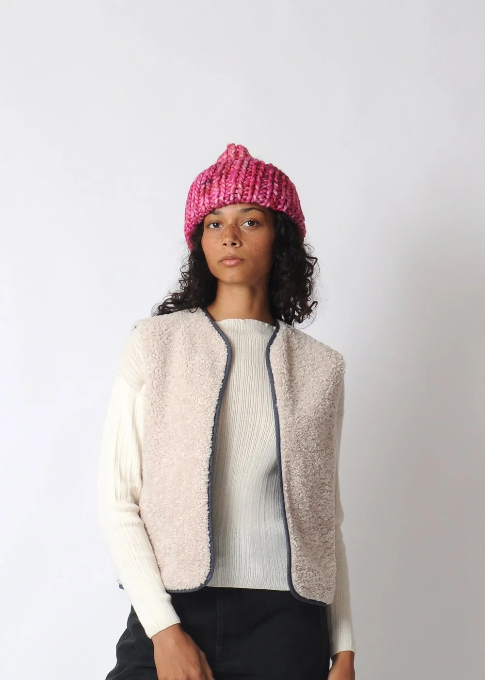 ROVING HAT-PINK-3.jpg