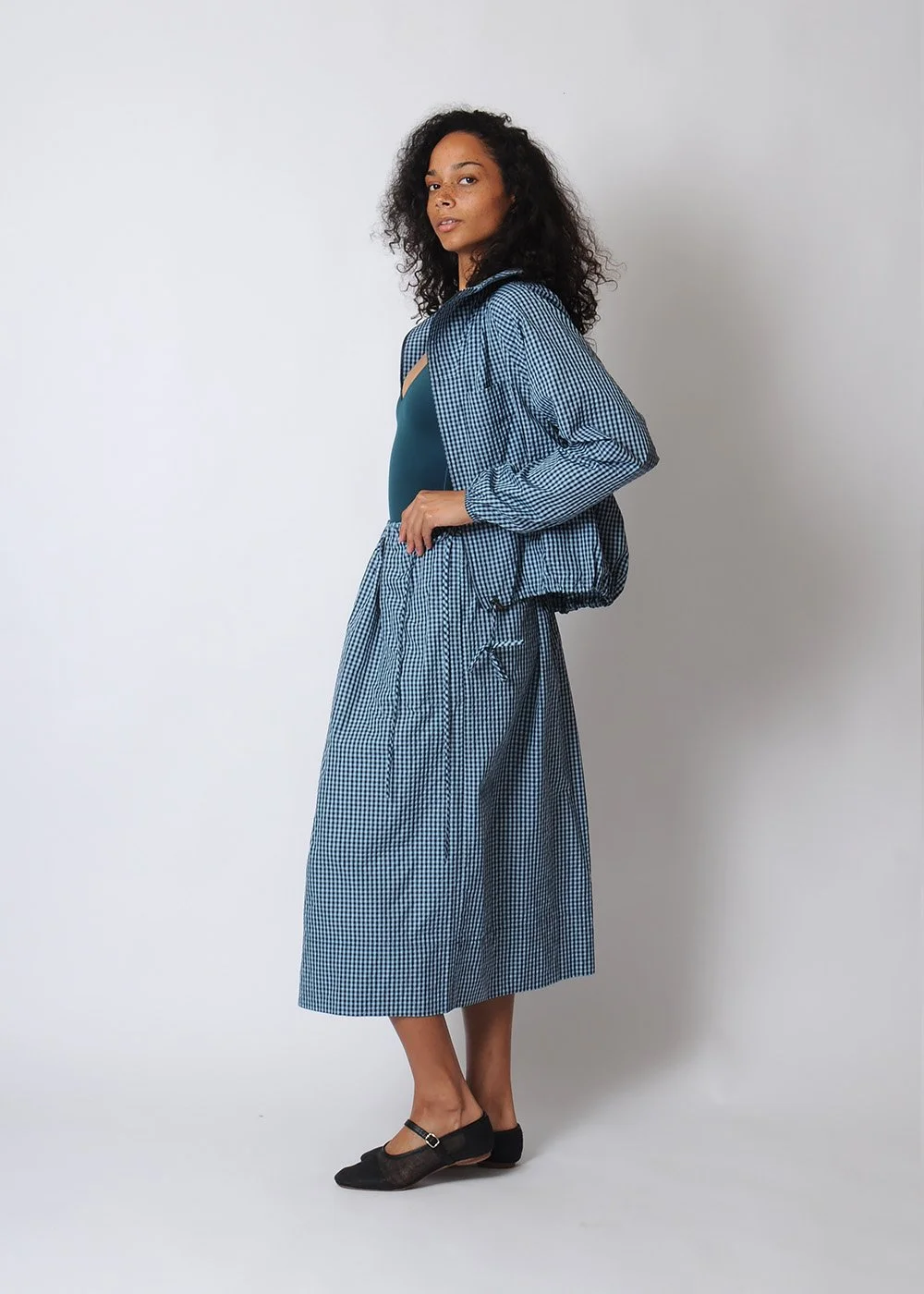 proche_anorak_skirt_side.JPG