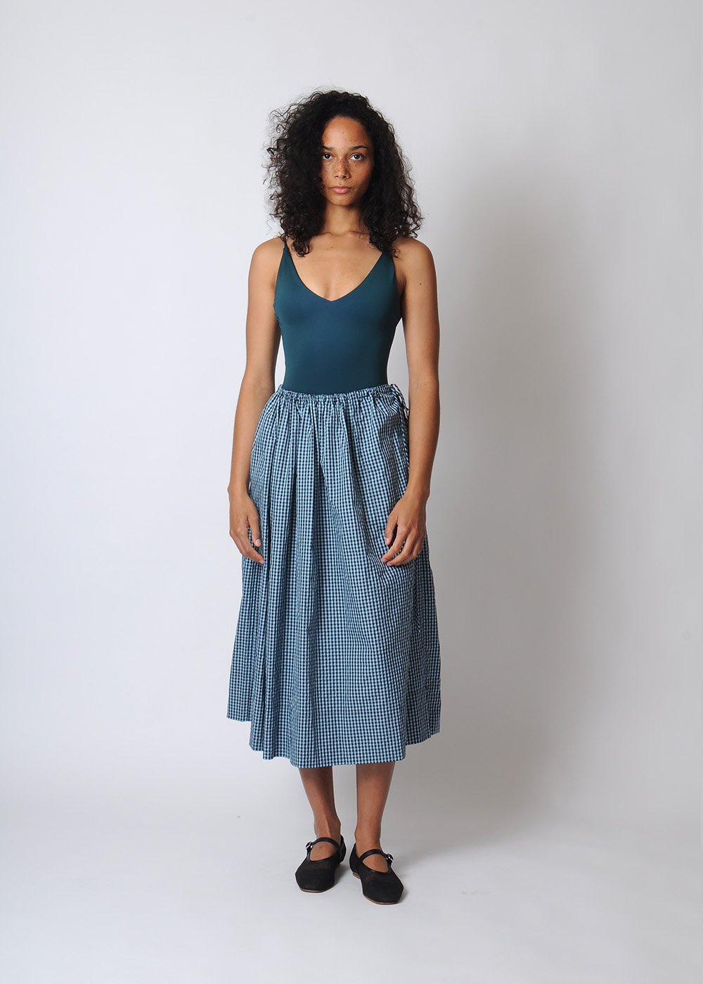 proche_skirt_front.jpg