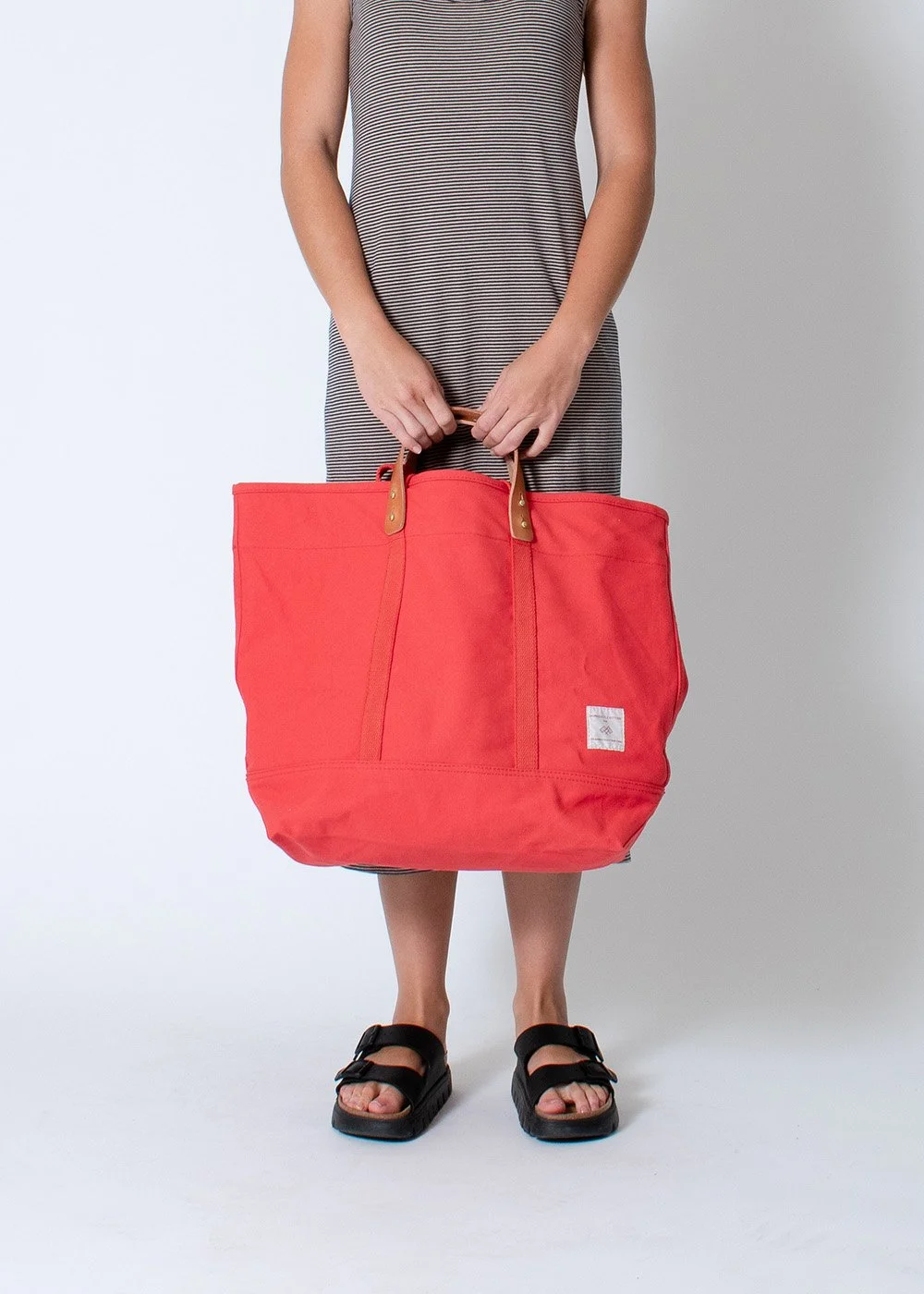 immodest_tote_persimmon.jpg