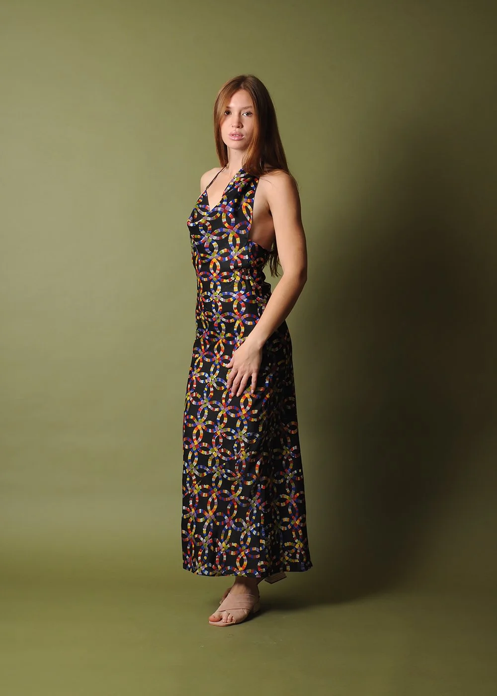 Rujuta-dress.jpg