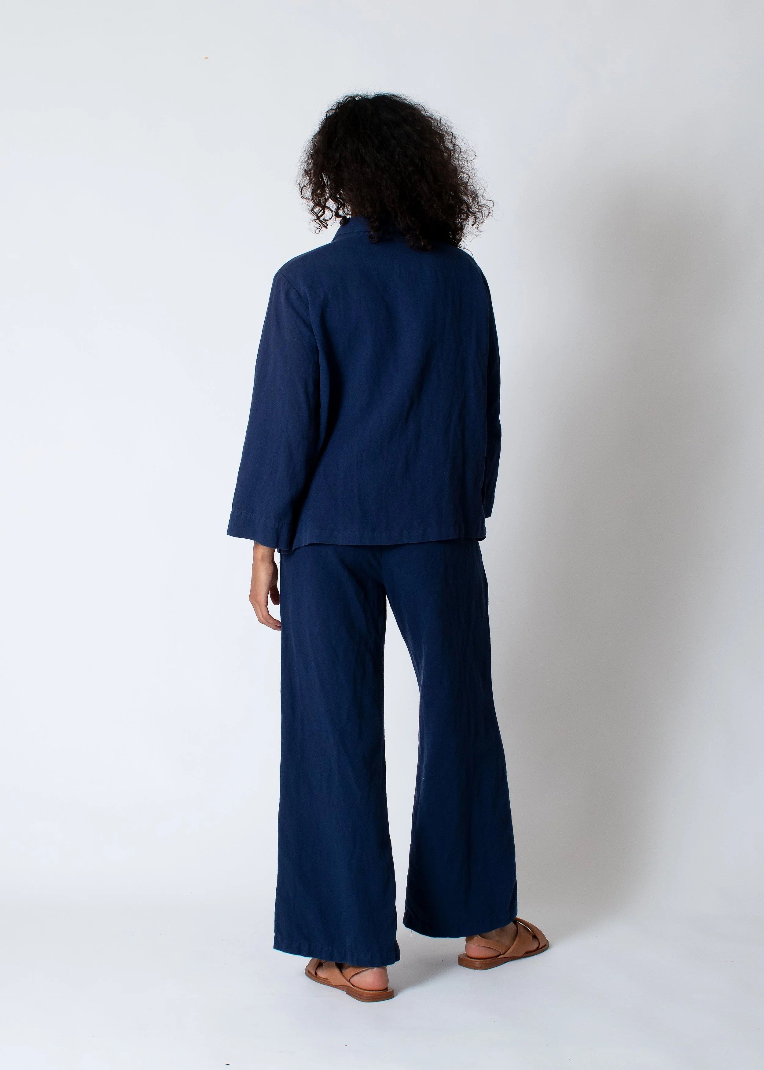 conifer_lounge_set_back.jpg
