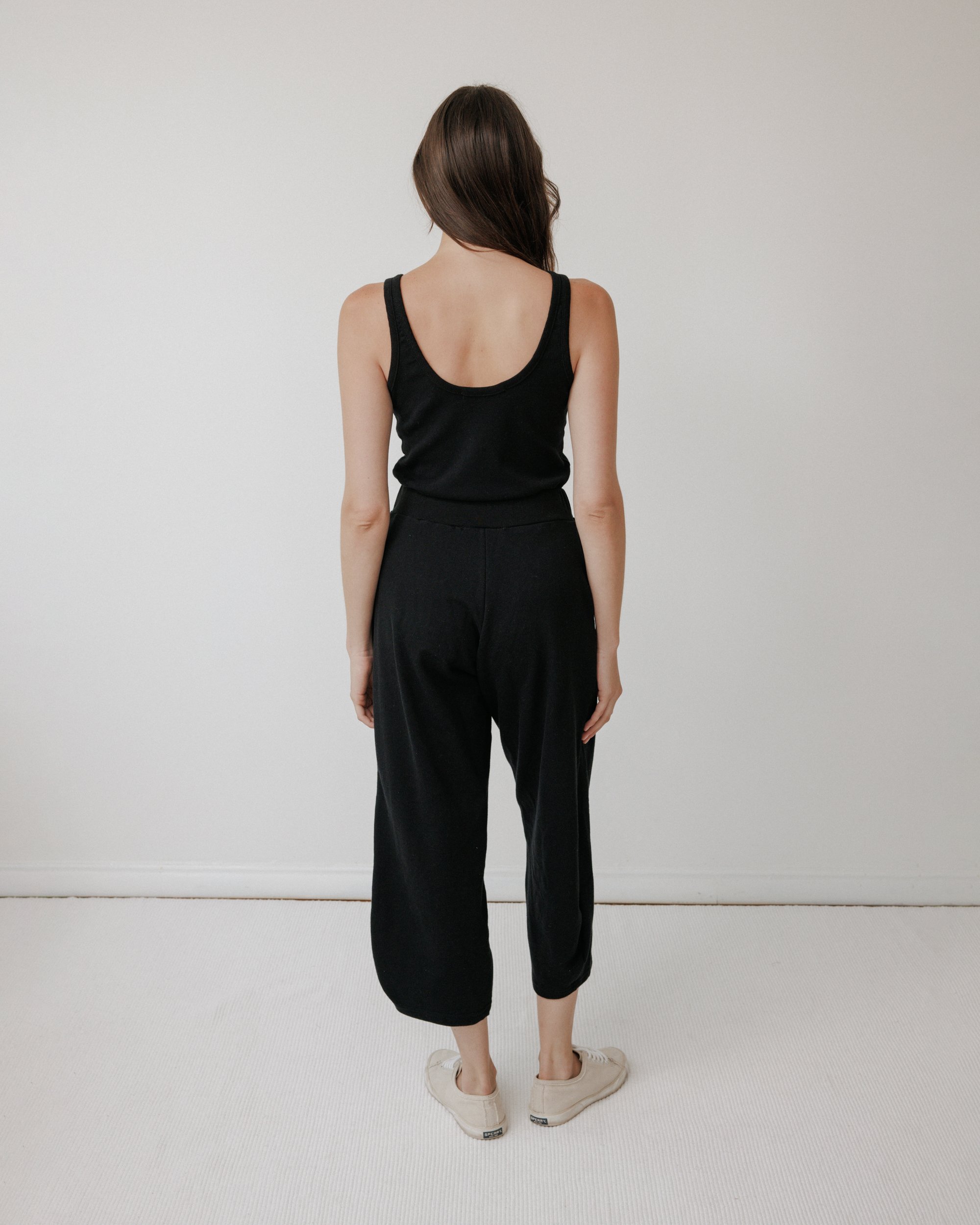 WolHideSS25_Black_Rib_Tank_0902_LR.jpg