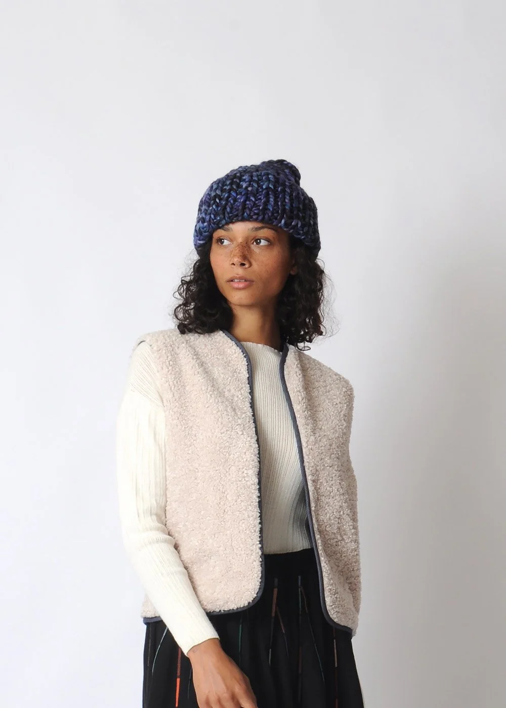 ROVING HAT-BLUE-1.jpg