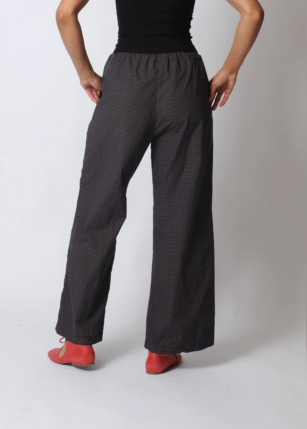 conifer_lounge_pant_cotton_back.jpg