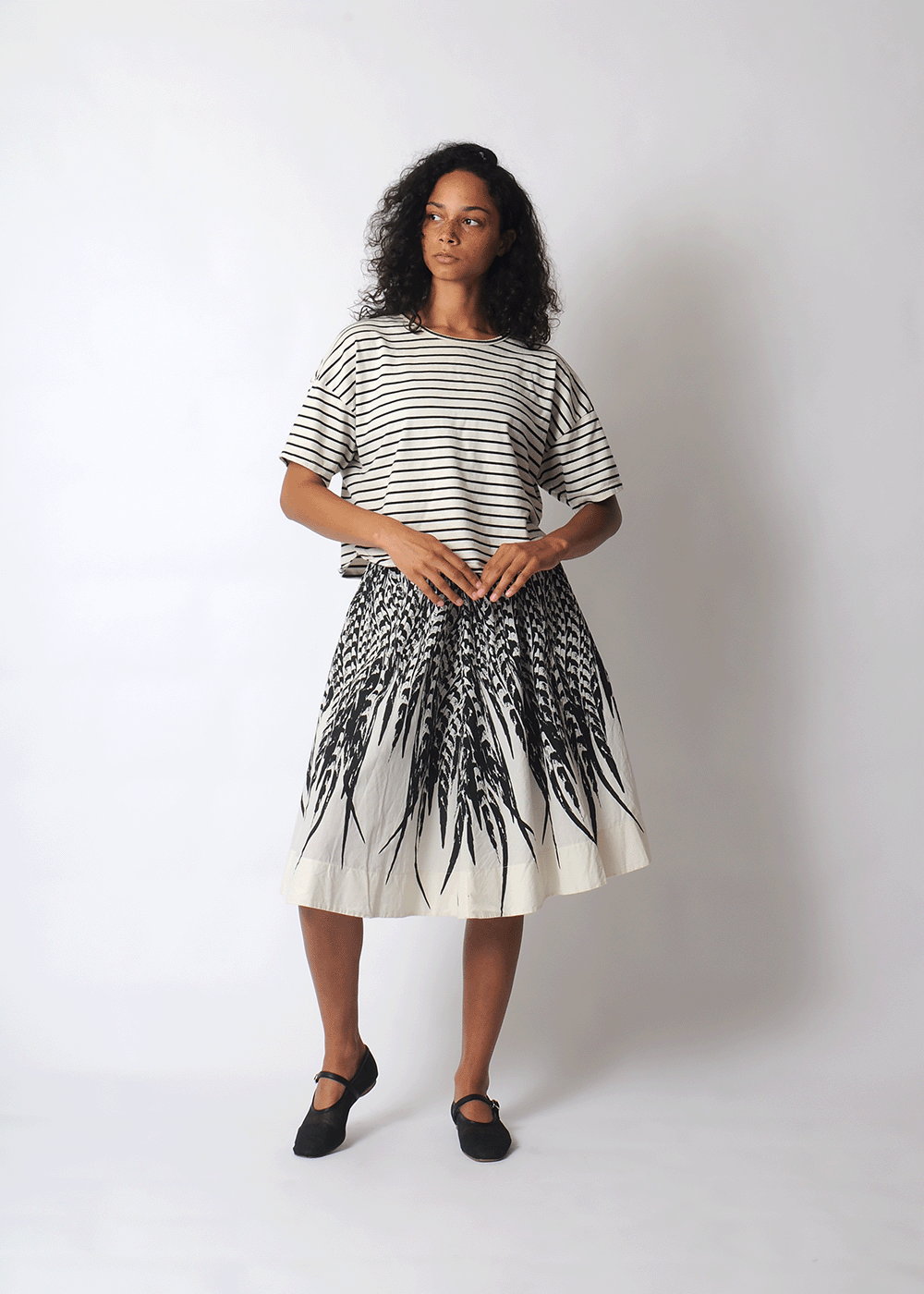 uzi_feather_skirt_conifer_shirt.gif