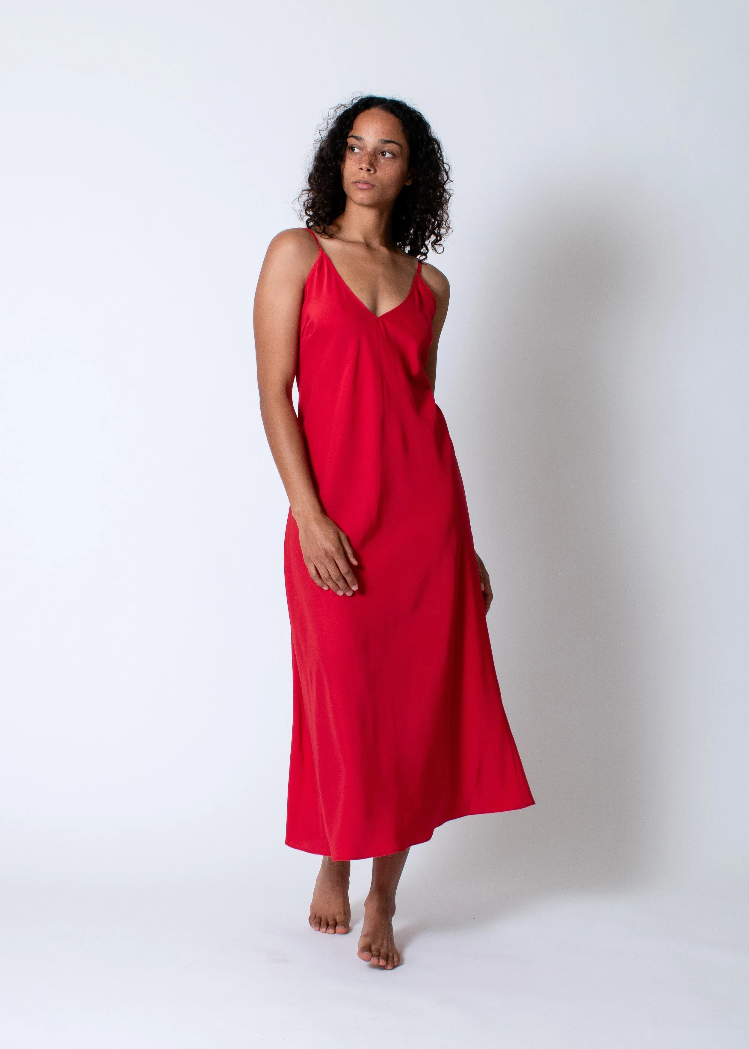 conifer_bias_dress_red_move.jpg