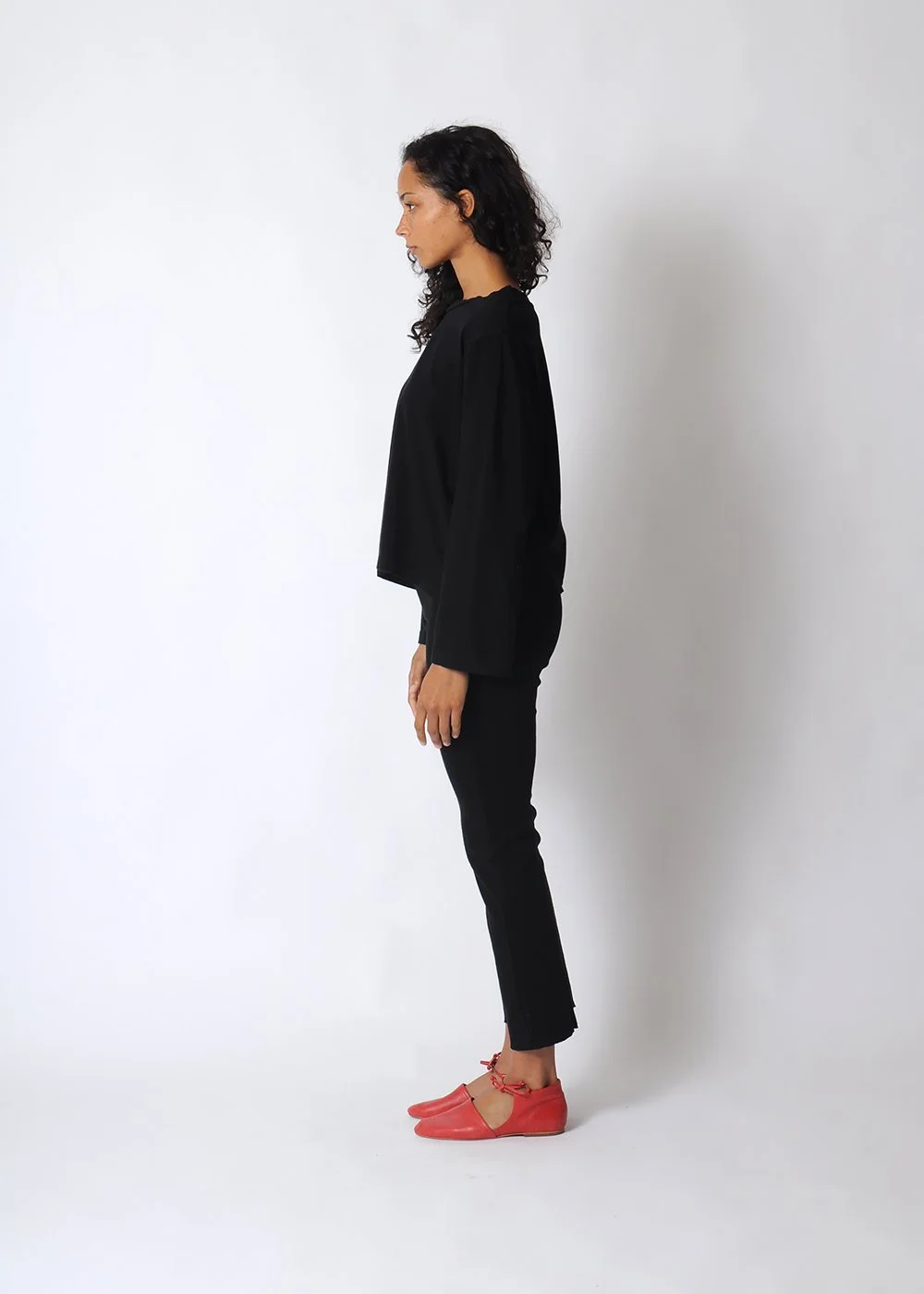 WolHide-longsleeve-B-1.jpg