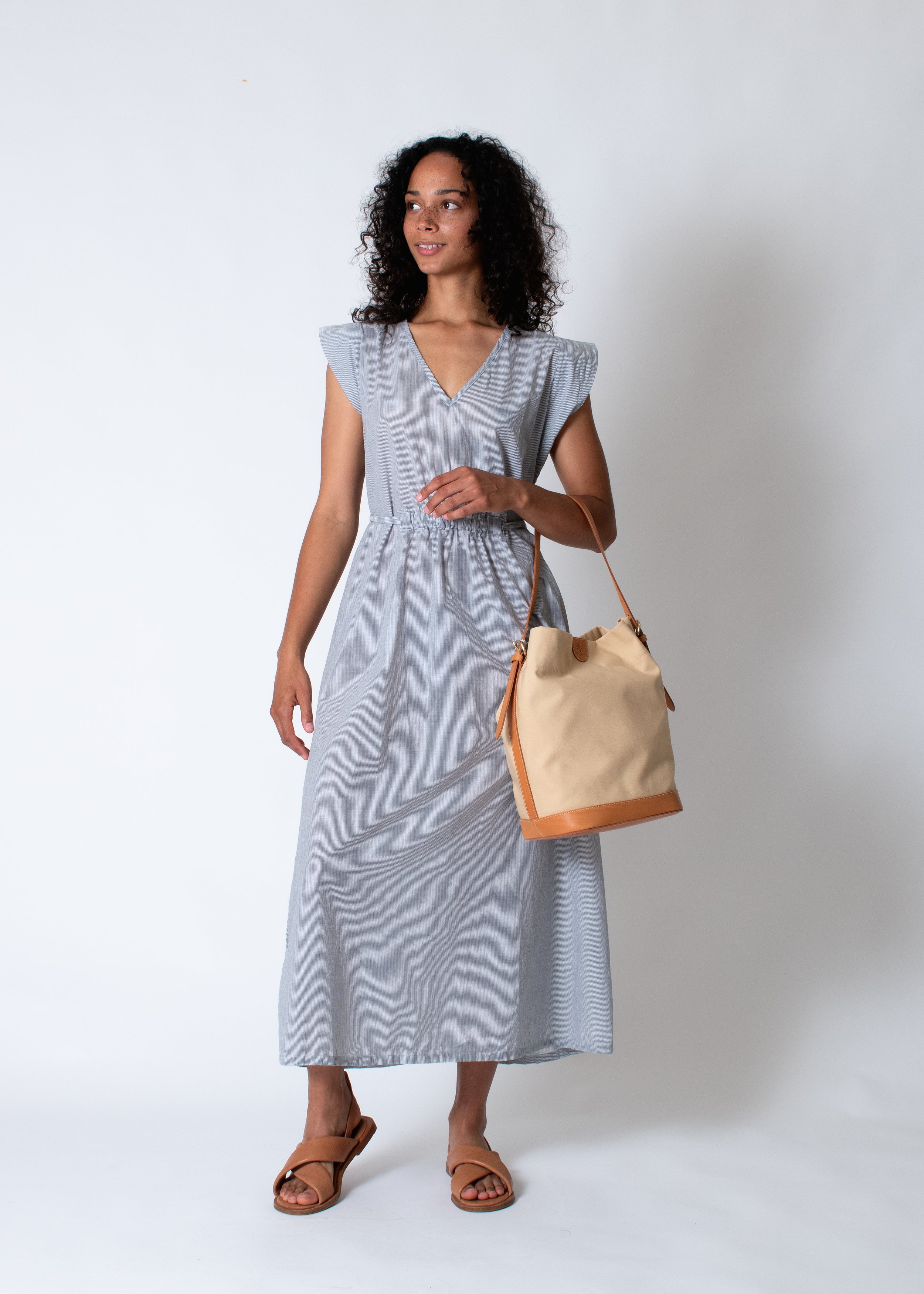 conifer_il_Bisonte_bucket_bag_natural_1.jpg