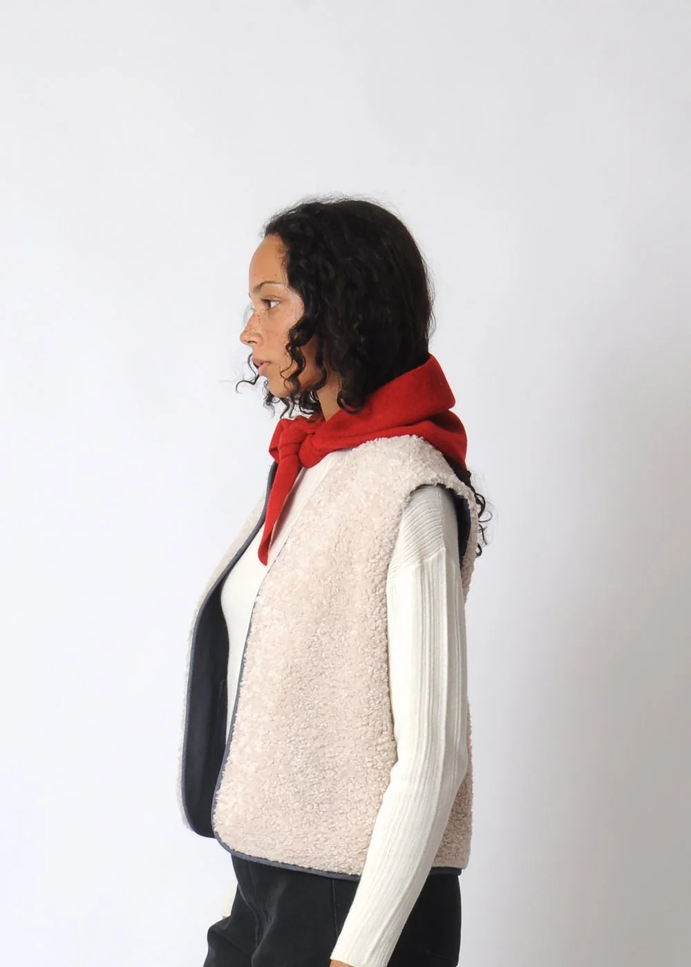 Red triangle Scarf- 3.jpg