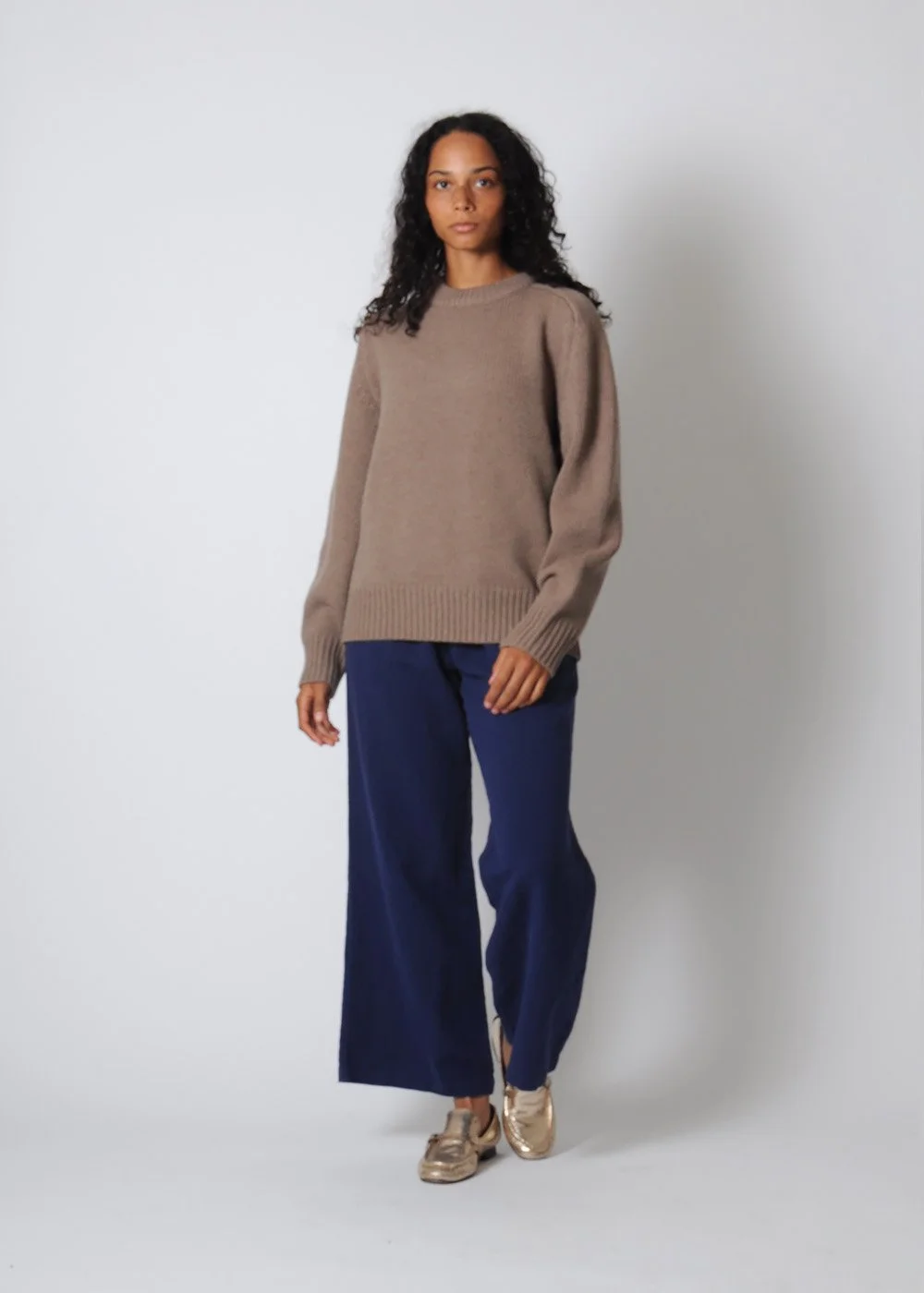 demylee_cashmere_walk.jpg