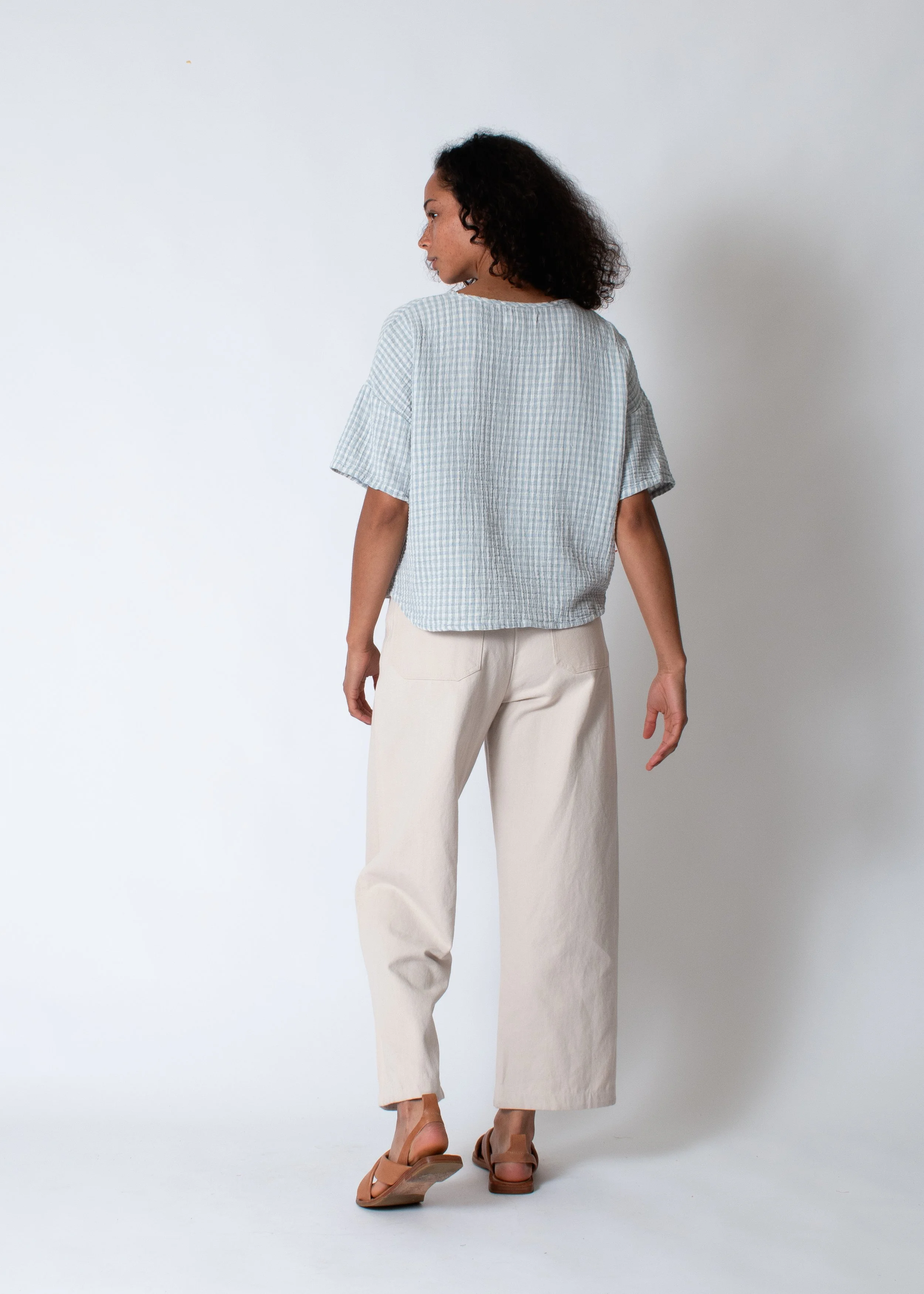 conifer_pullover_top_bluwht_back.jpg