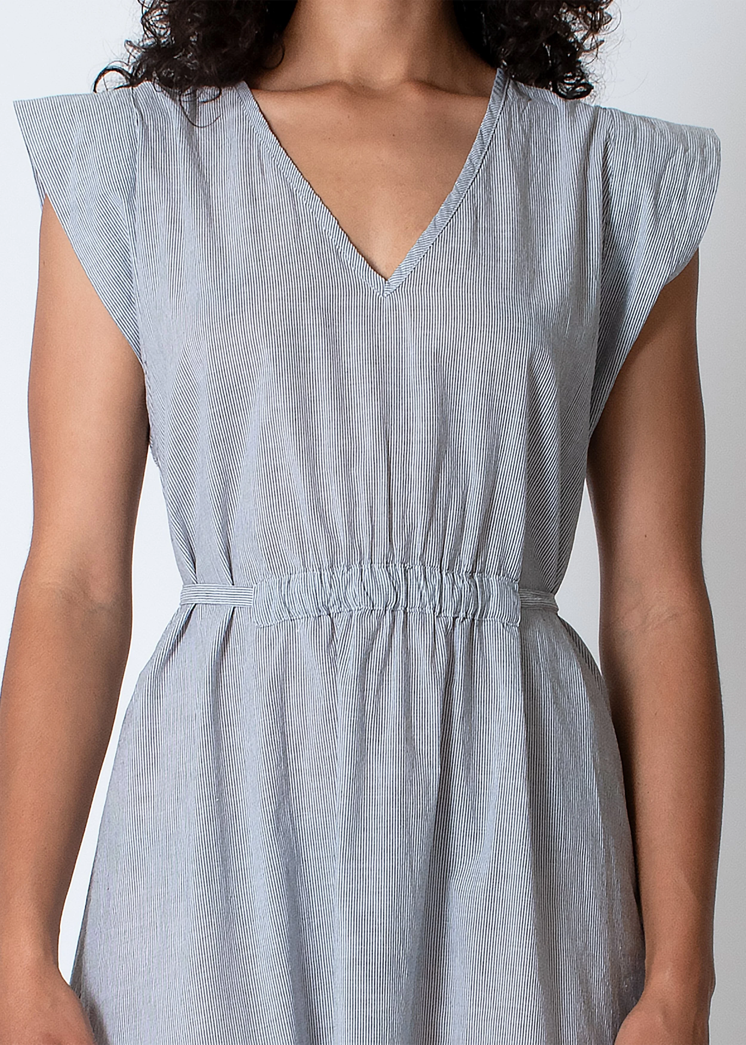 conifer_cap_slv_dress_stripe_front_cu.jpg